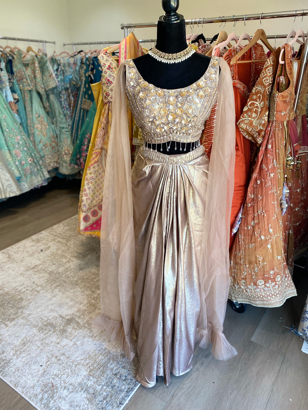 Crop top with palazoo with cape sleeves