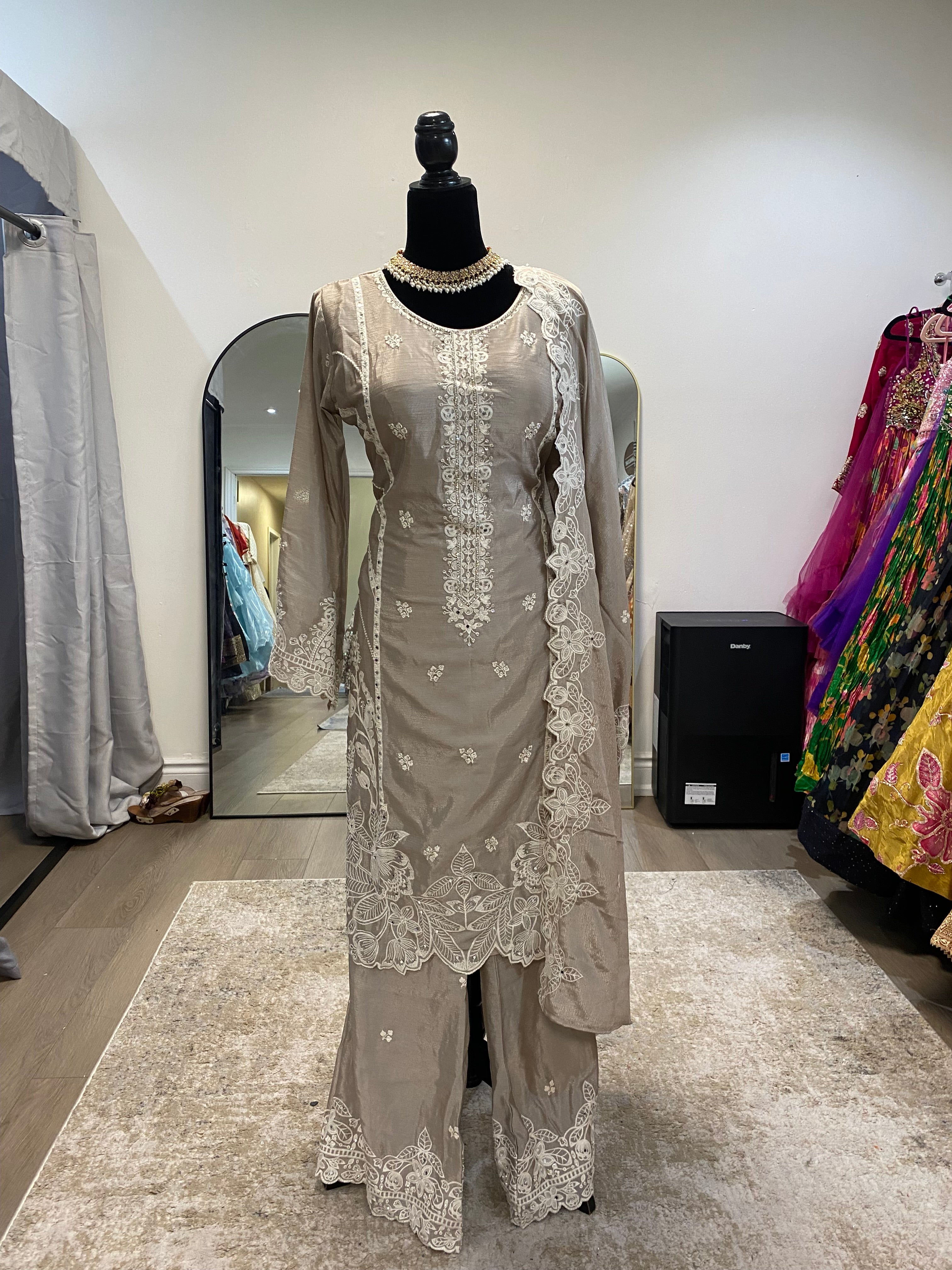 Embroidered suit – Kanada Kulture