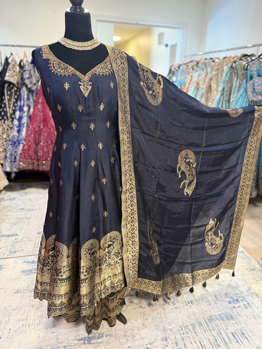 Partywear Gown– Kanada Kulture