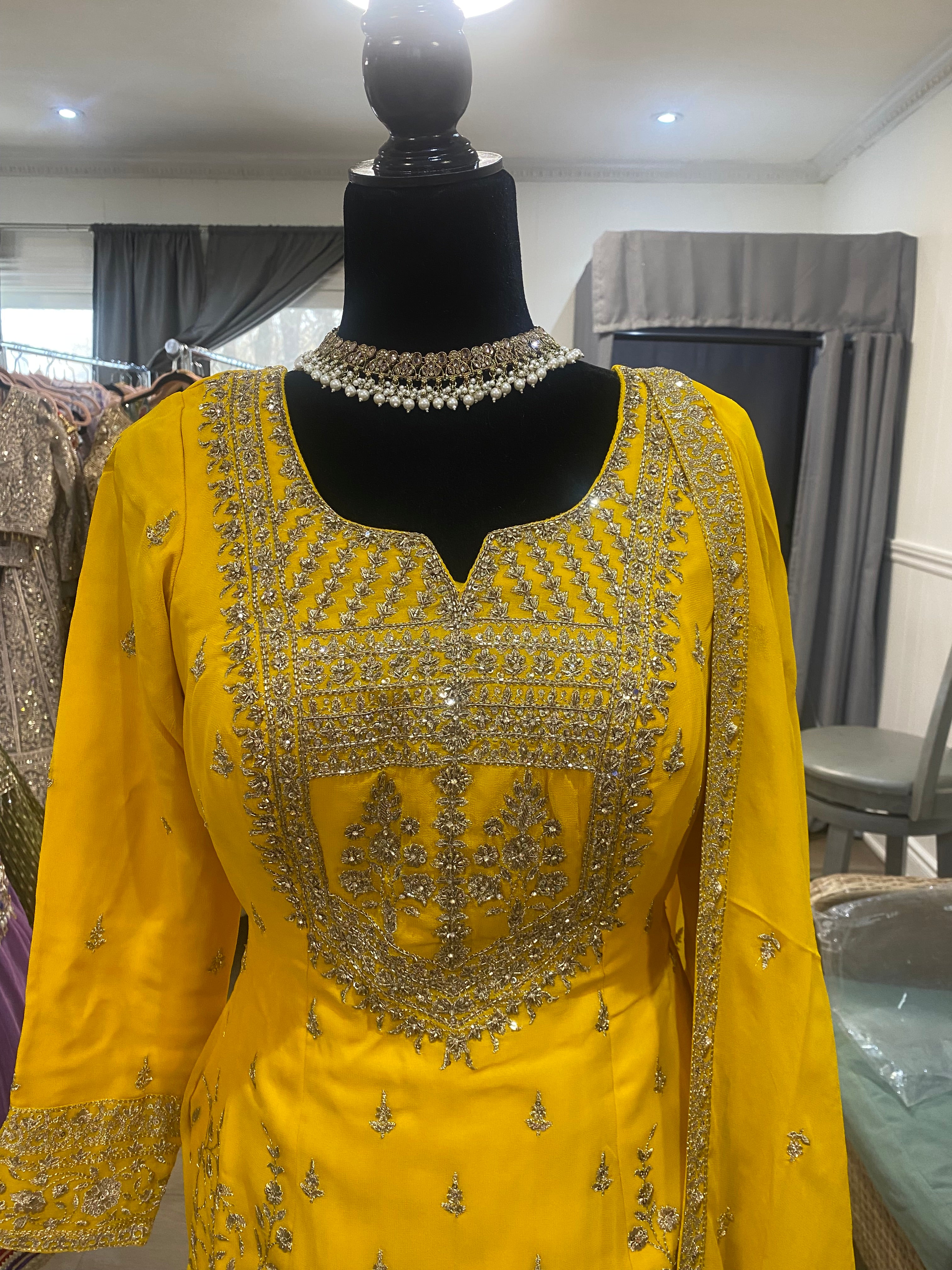 Embroidered suit palazoo with pockets – Kanada Kulture