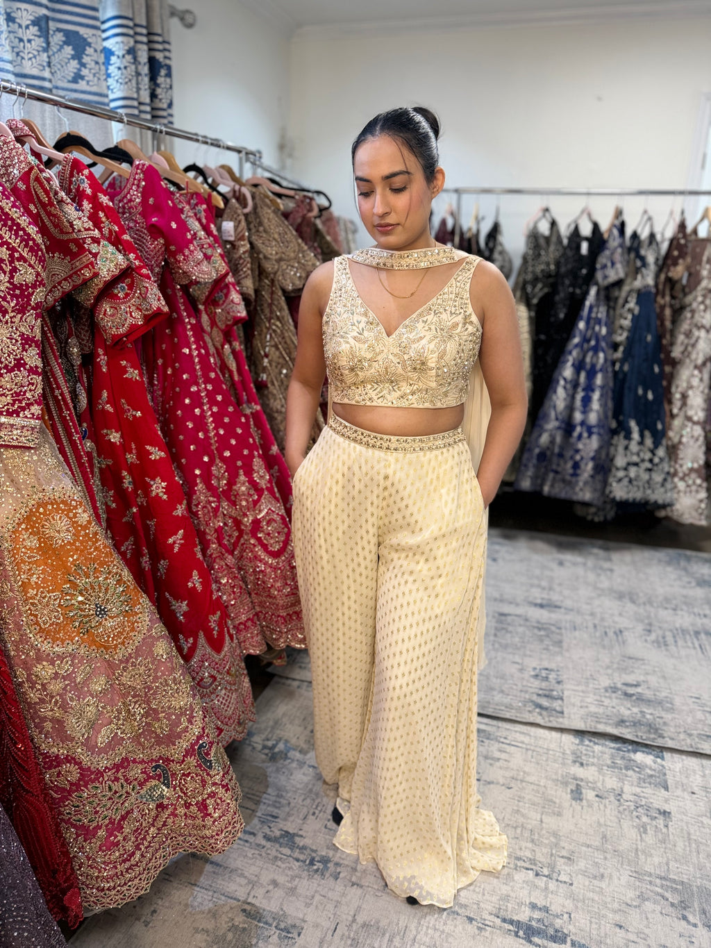 Crop top with palazoo