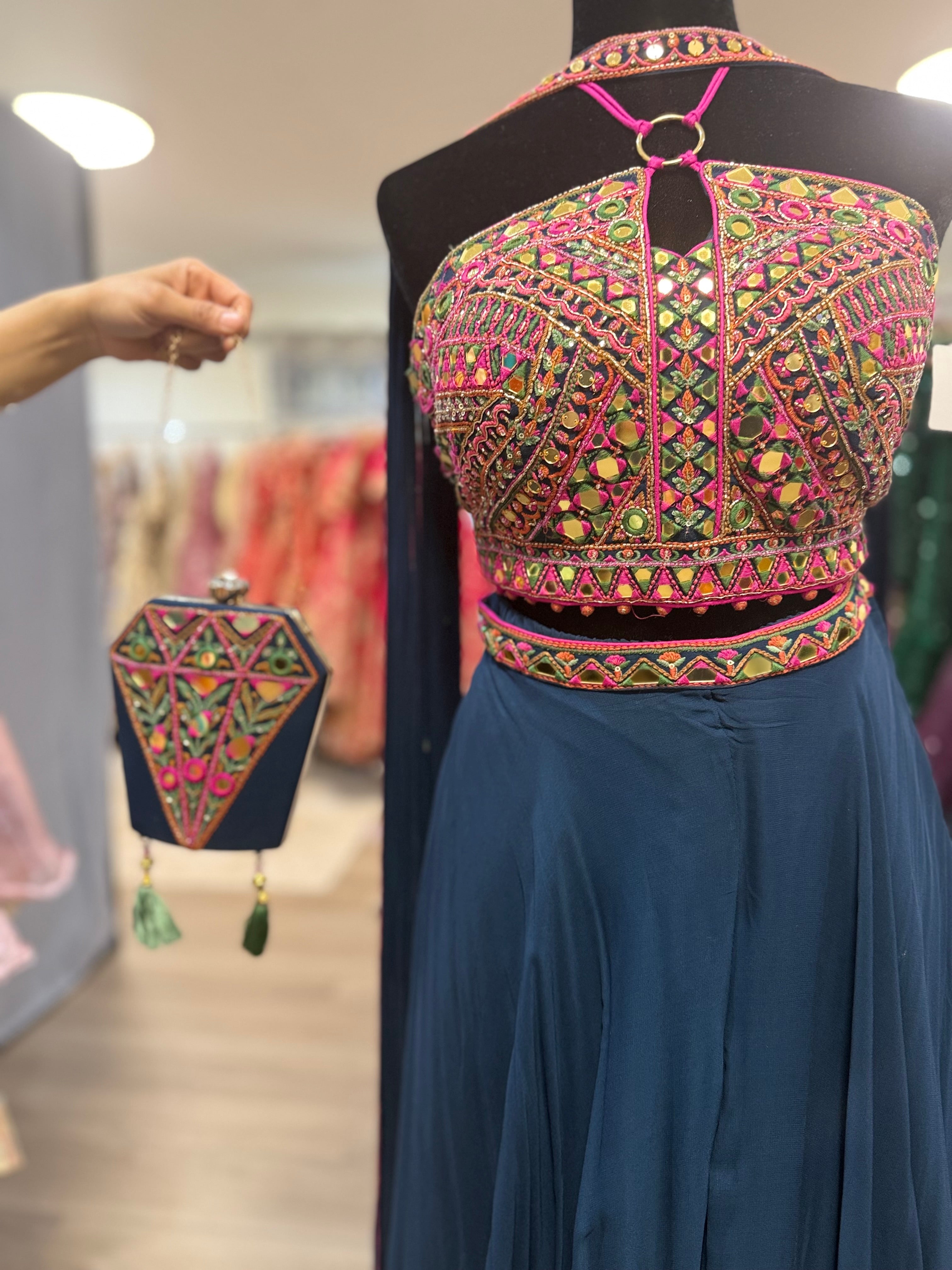 Crop top with palazoo (matching purse)
