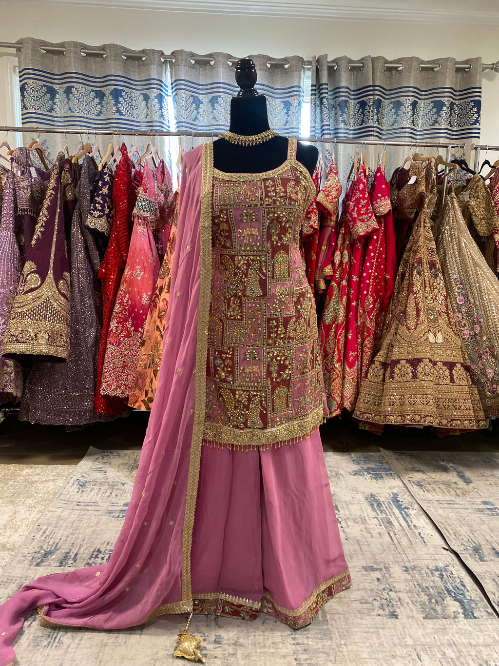 Thread Zari work Embroidered suit –-kulture Kanada Kulture