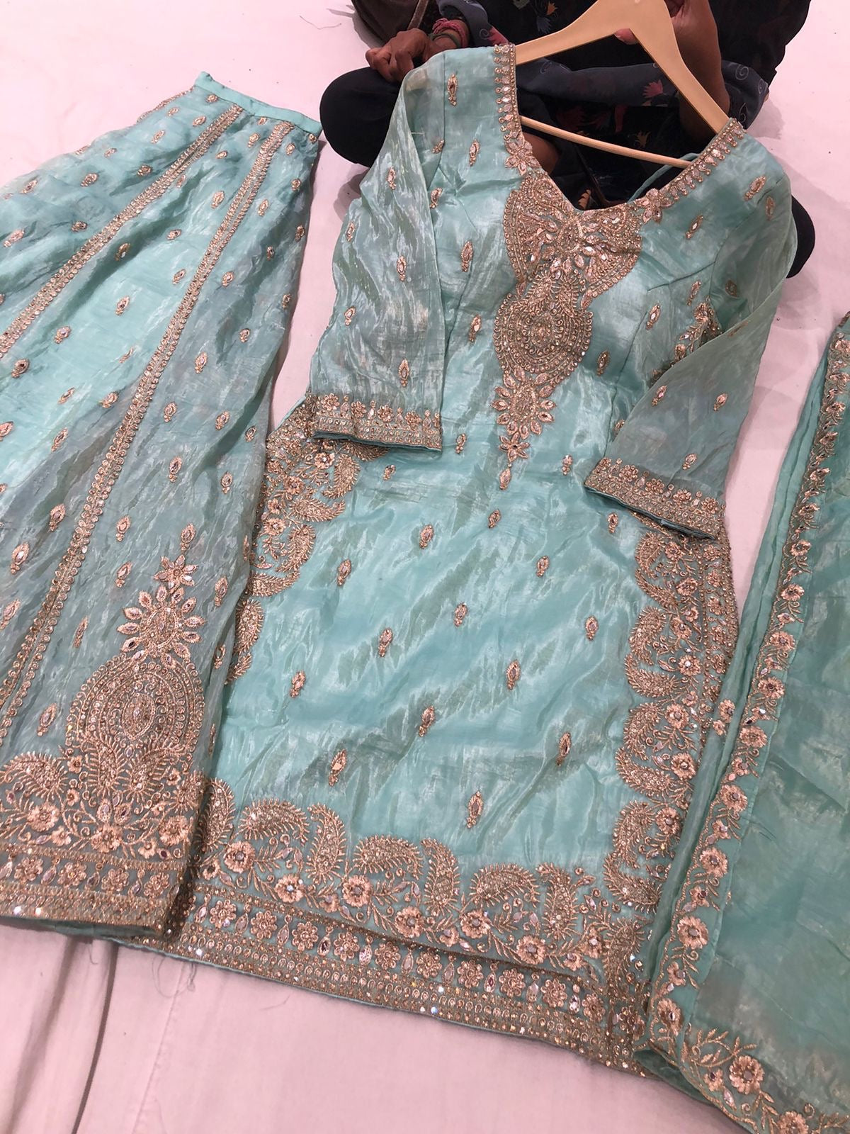 Embroidered suit – Kanada Kulture