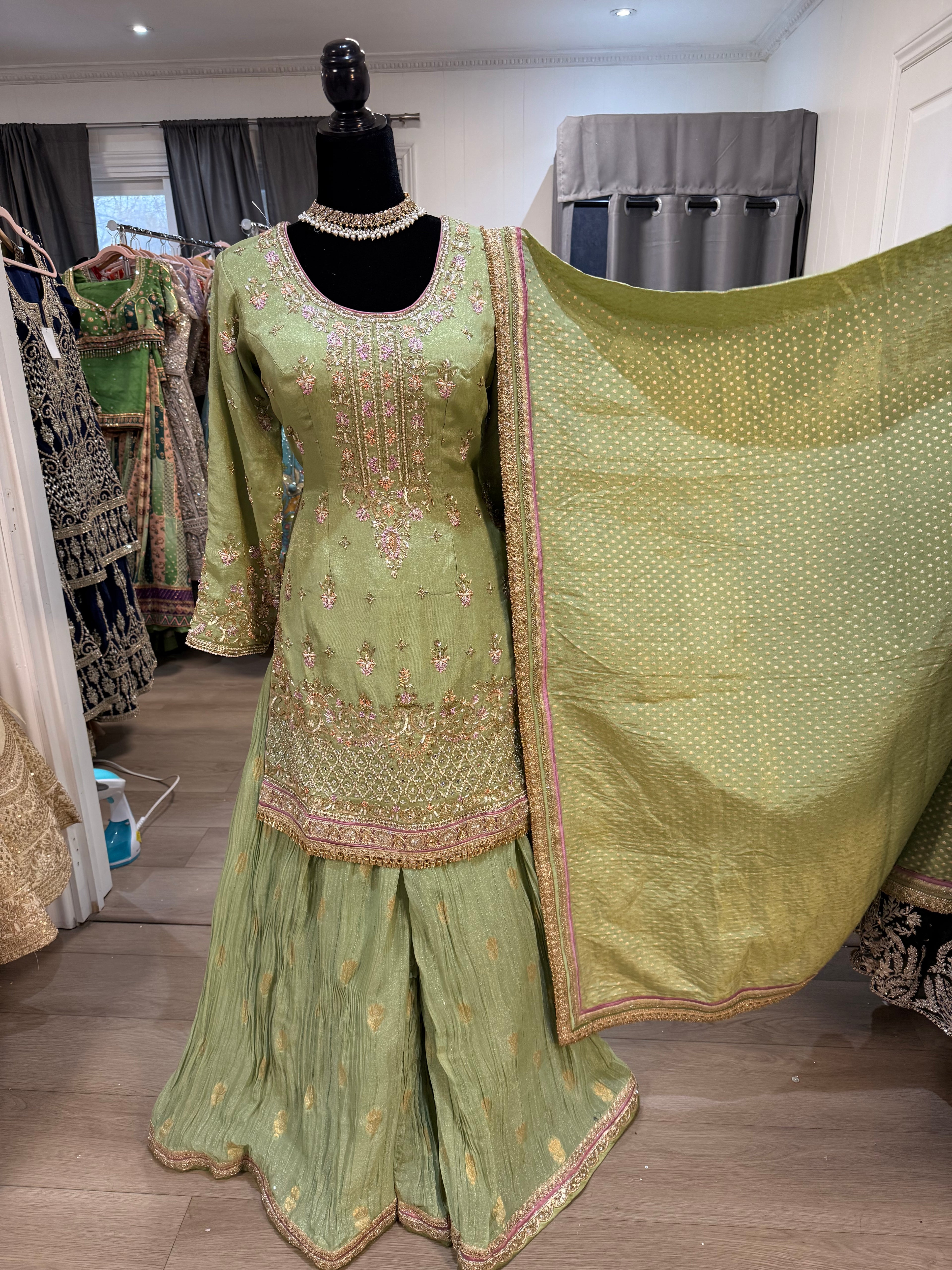 Embroidered suit – Kanada Kulture
