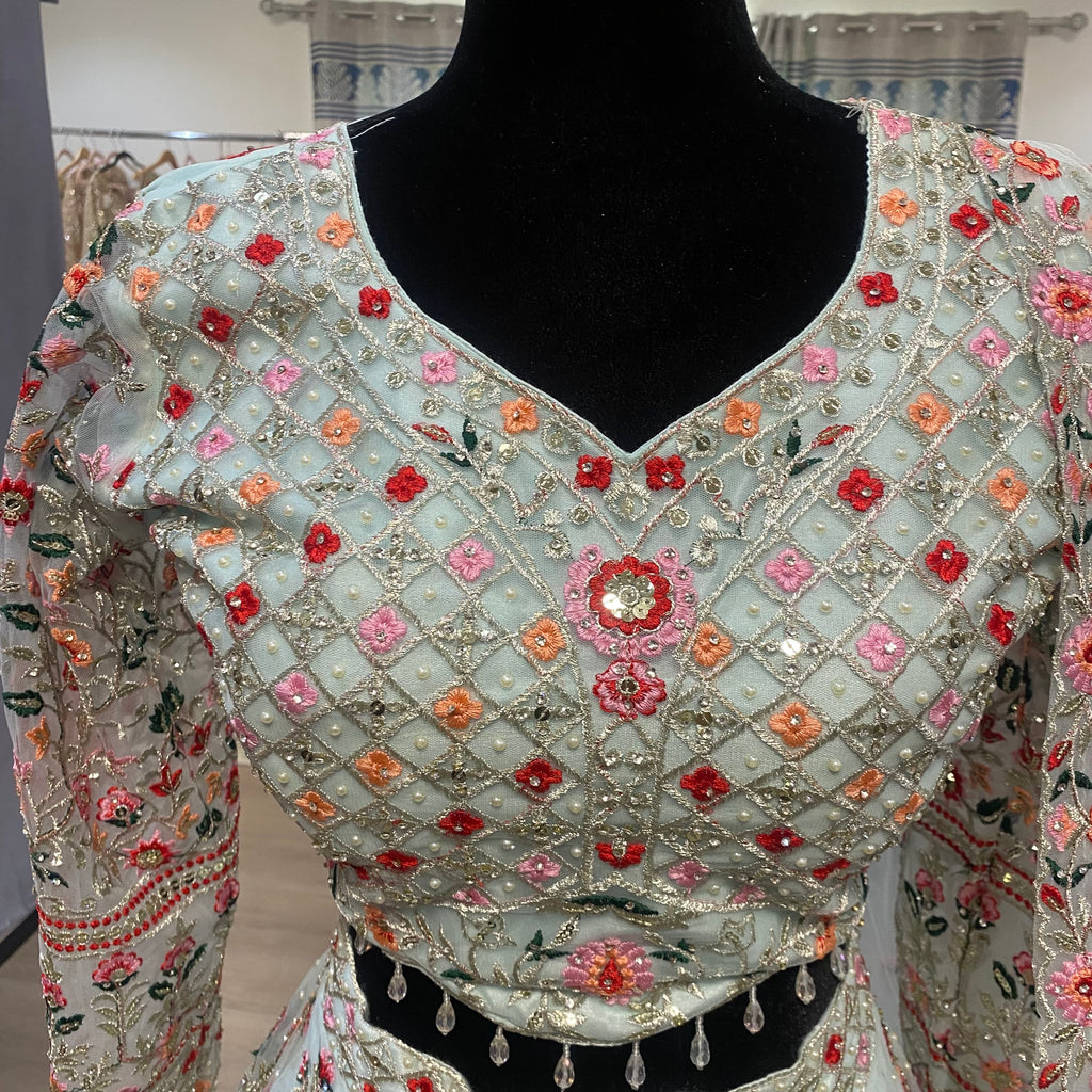 Beautiful wedding Wear Lehenga Choli