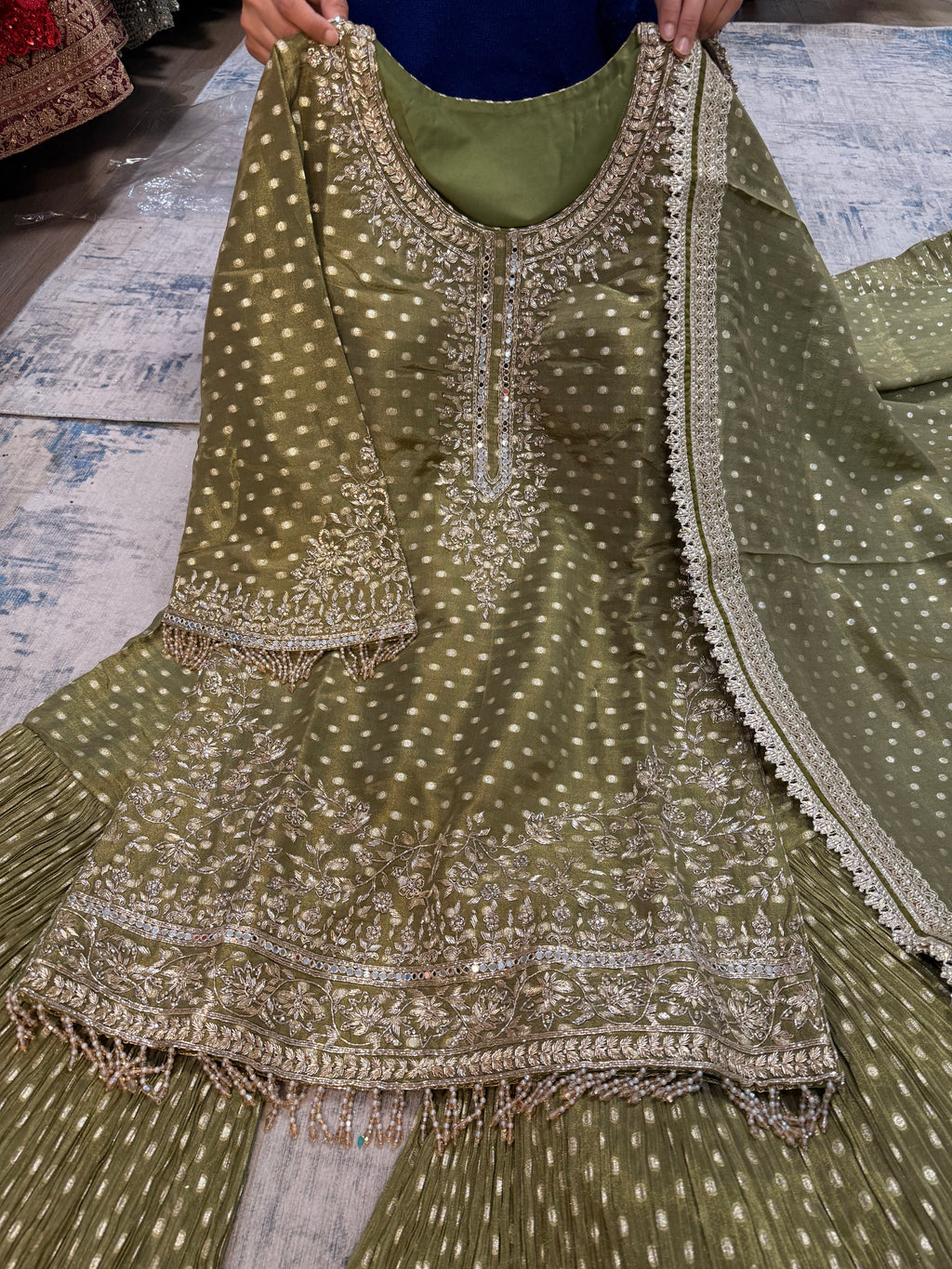 Embroidered suit – Kanada Kulture
