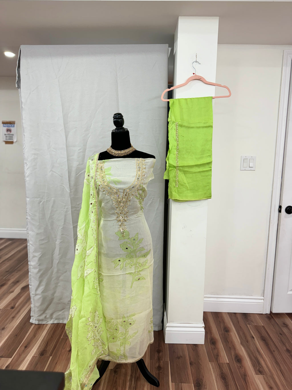 Hand Embroidered unstitched Suit – Kanada Kulture