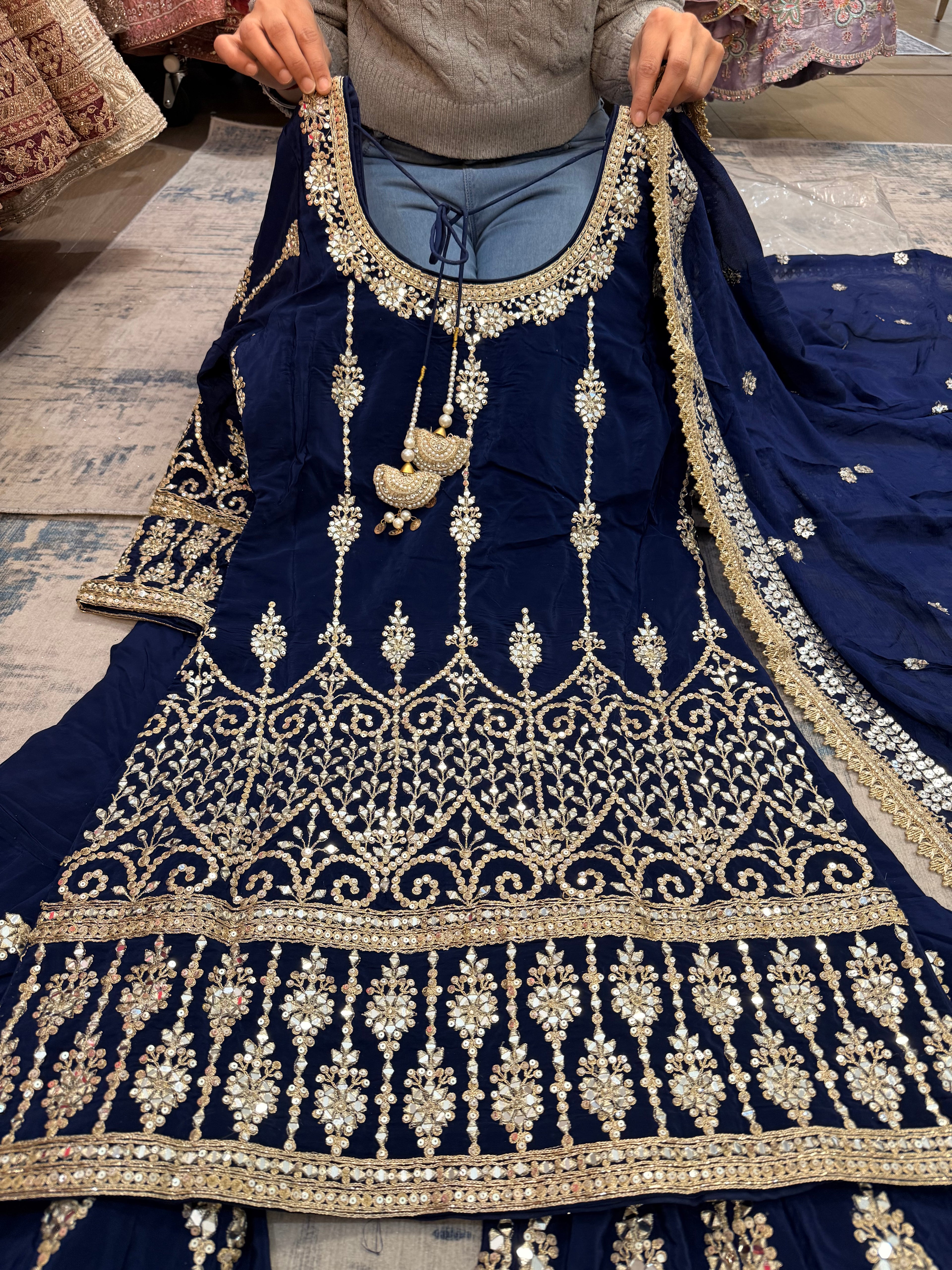 Real mirror work Embroidered suit – Kanada Kulture