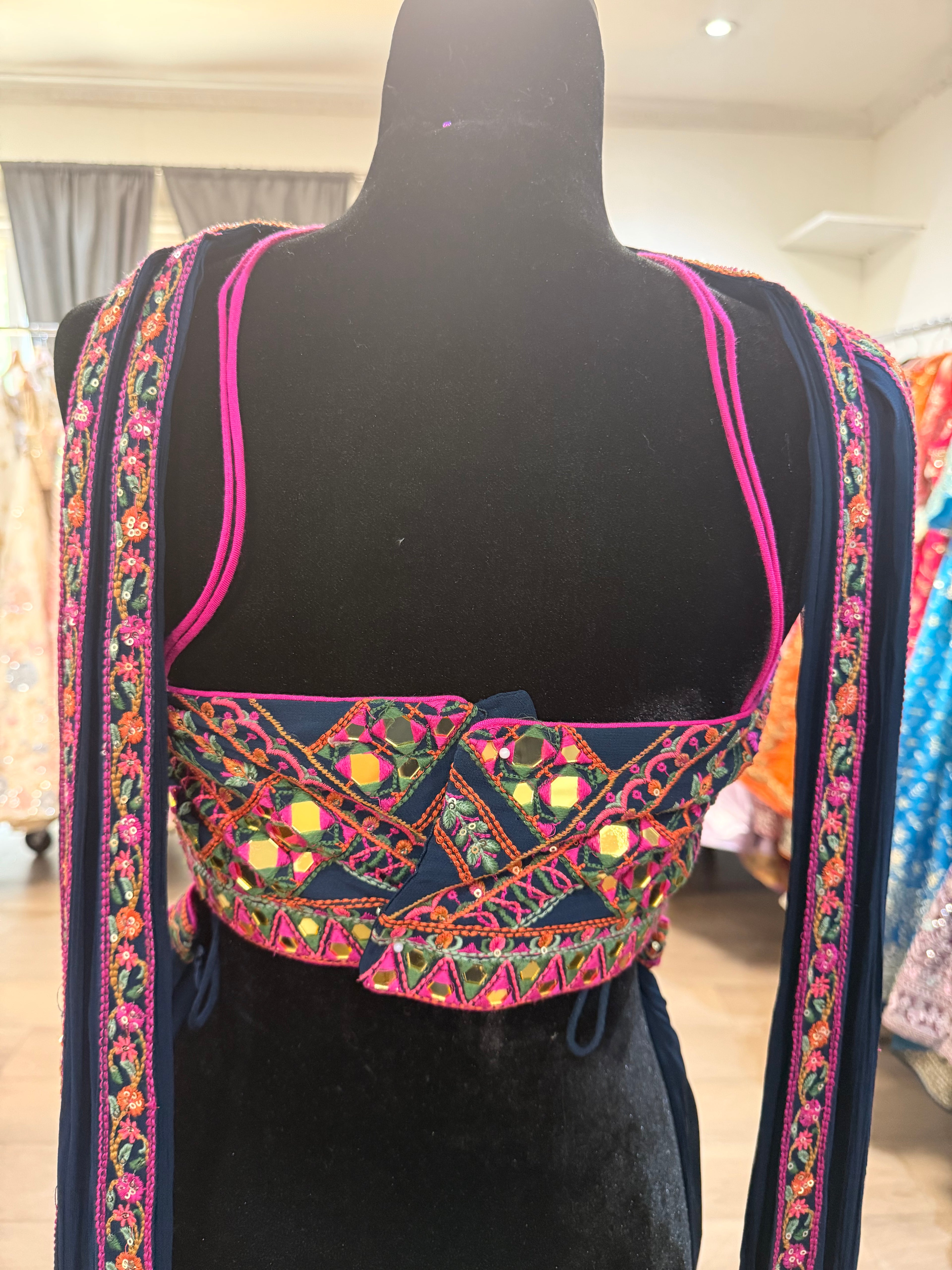 Crop top with palazoo (matching purse)