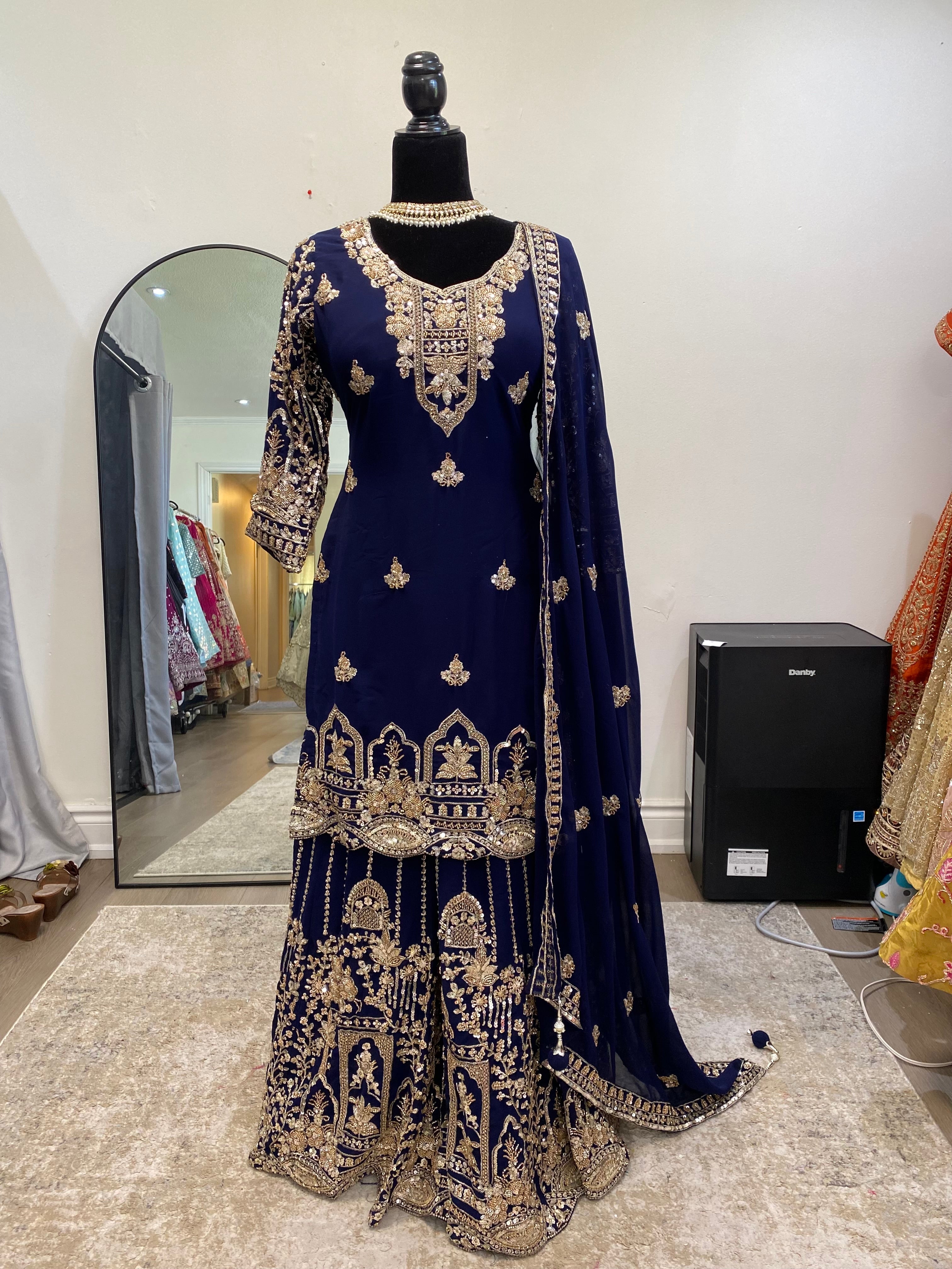 Embroidered suit – Kanada Kulture