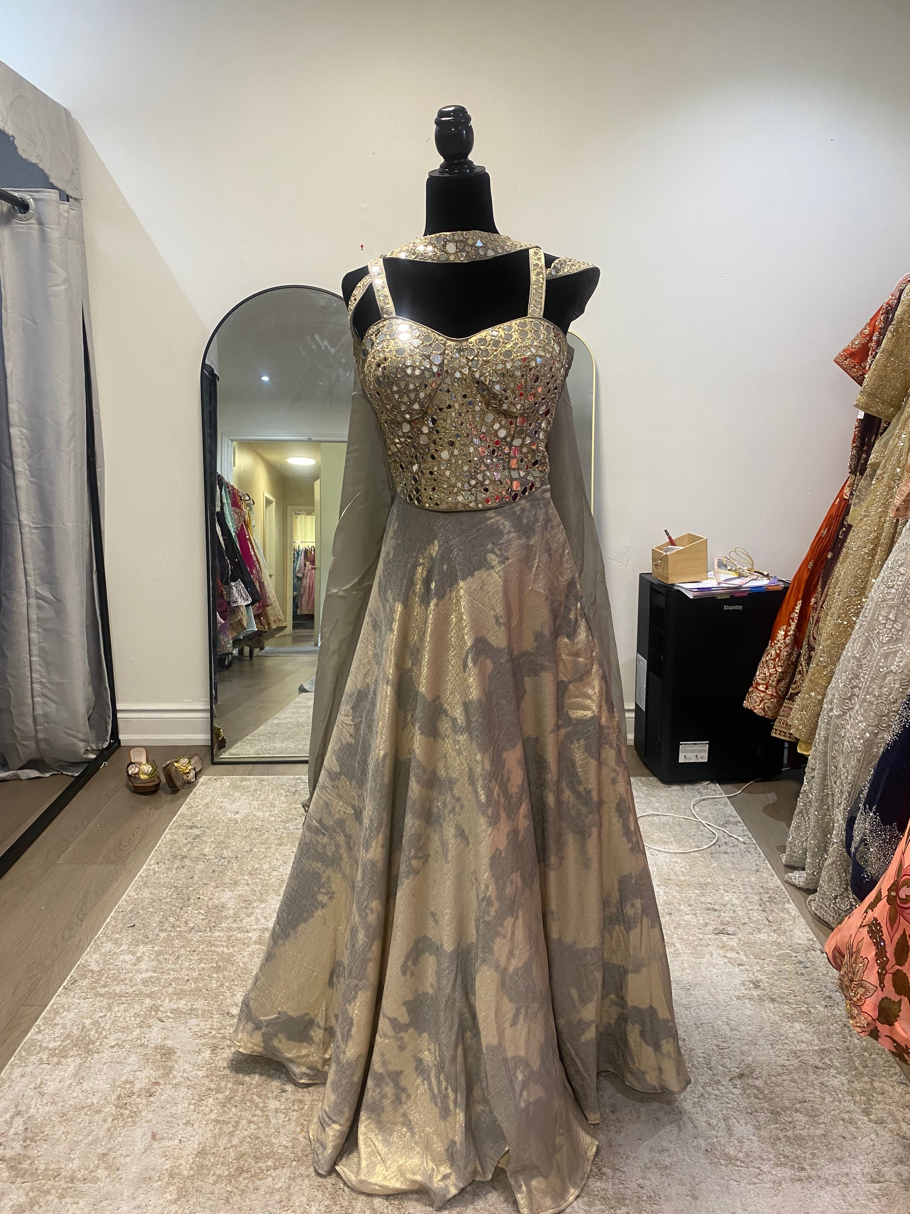 Corset silver /gold lehenga