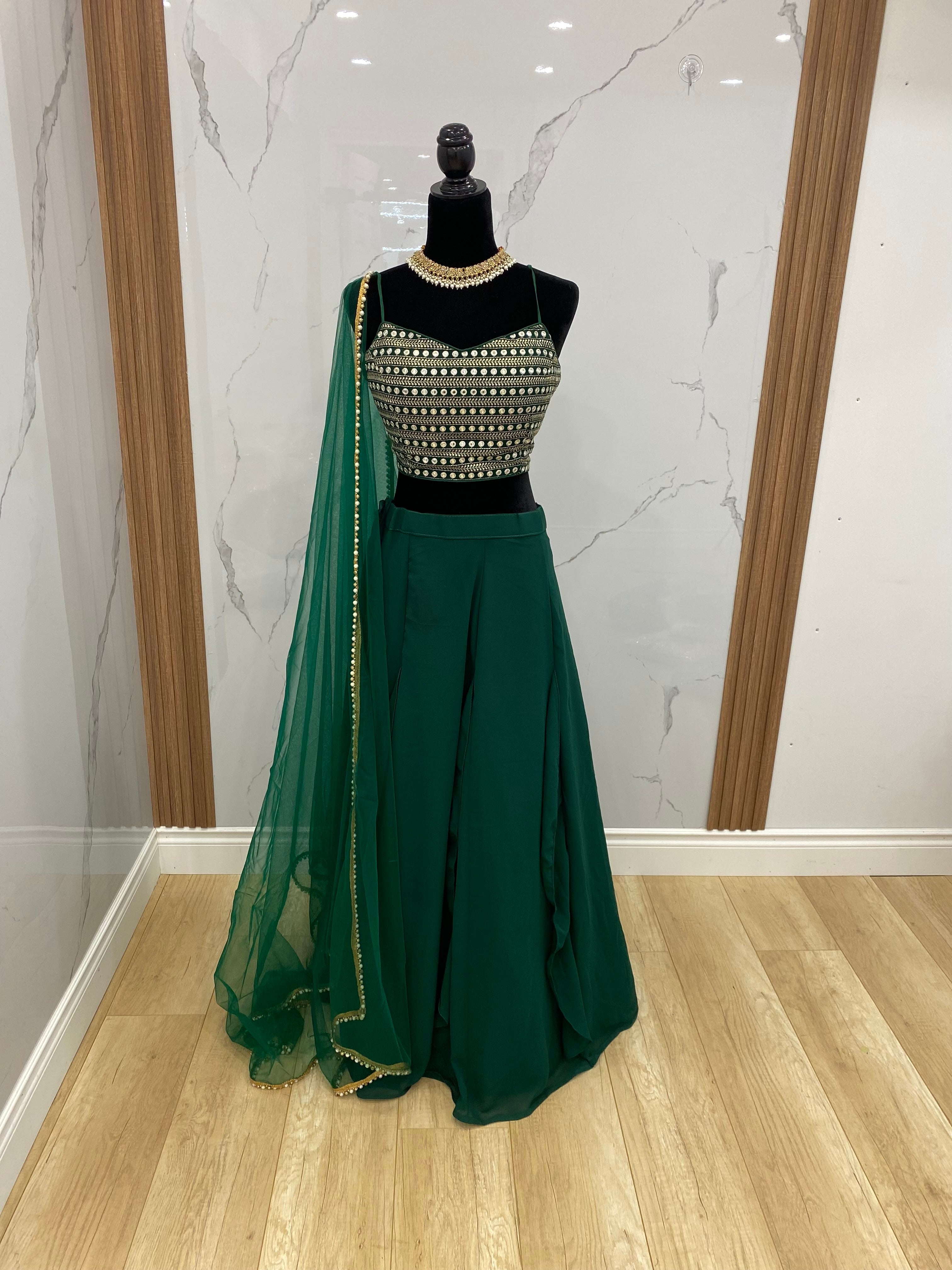 Perfect mehendi/sangeet Designer Lehenga choli