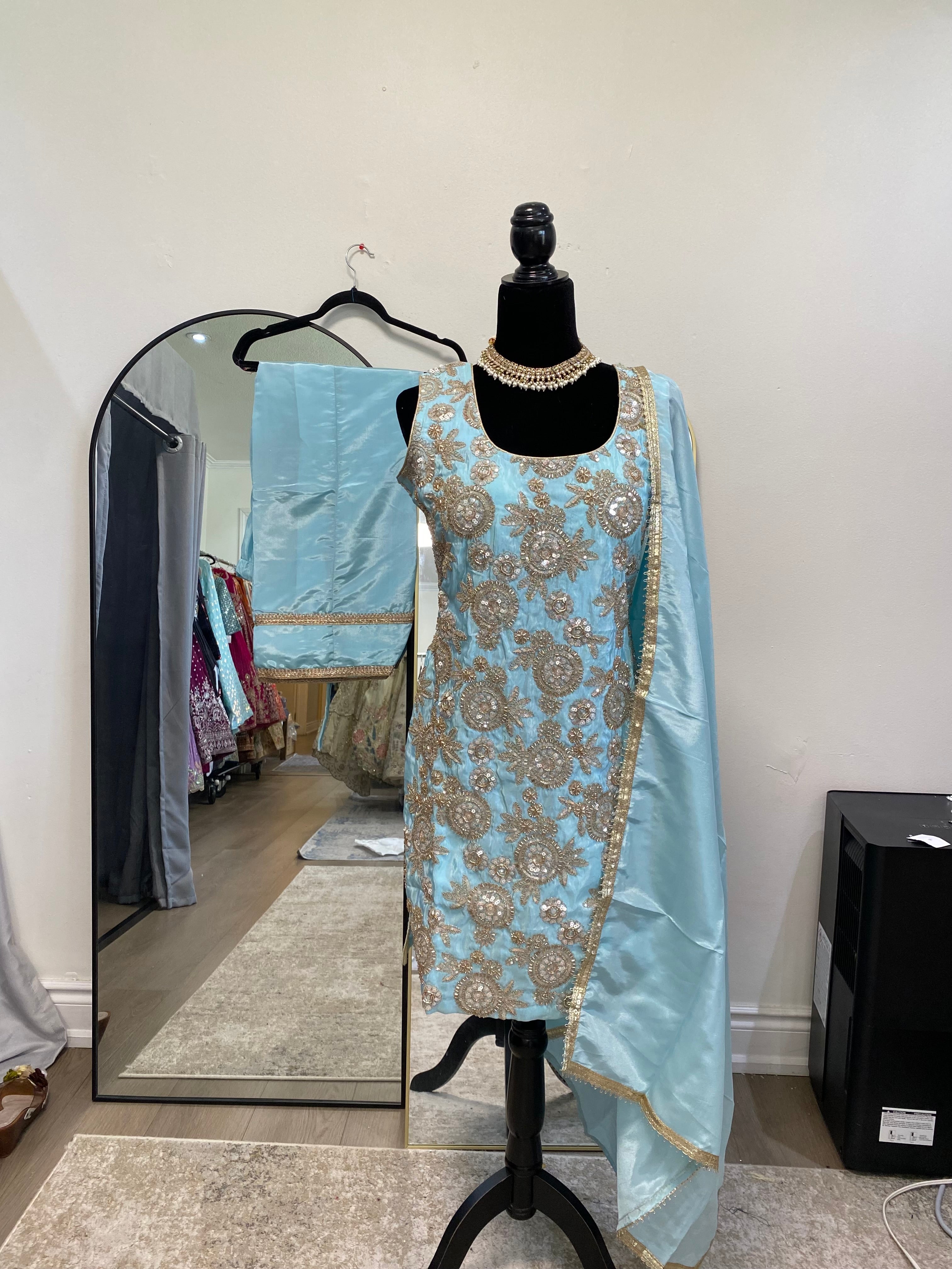Farshi salwar Embroidered suit