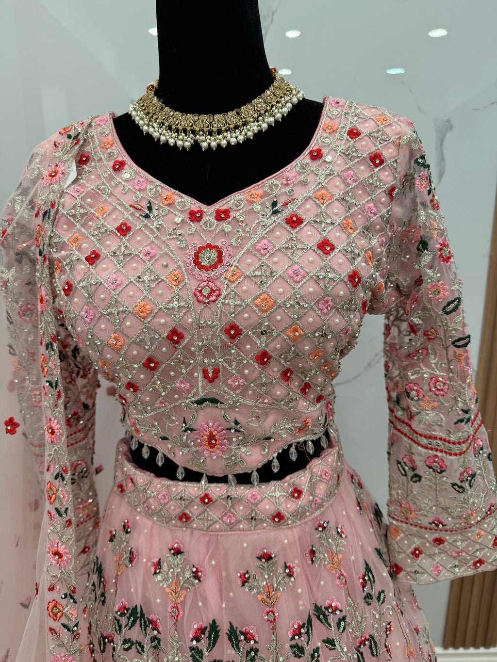 Beautiful wedding Wear Lehenga Choli