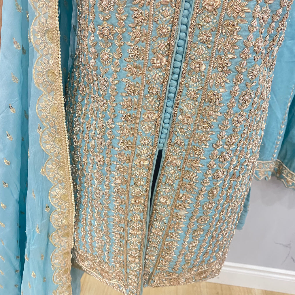 Zardozi hand Embroidered suit – Kanada Kulture