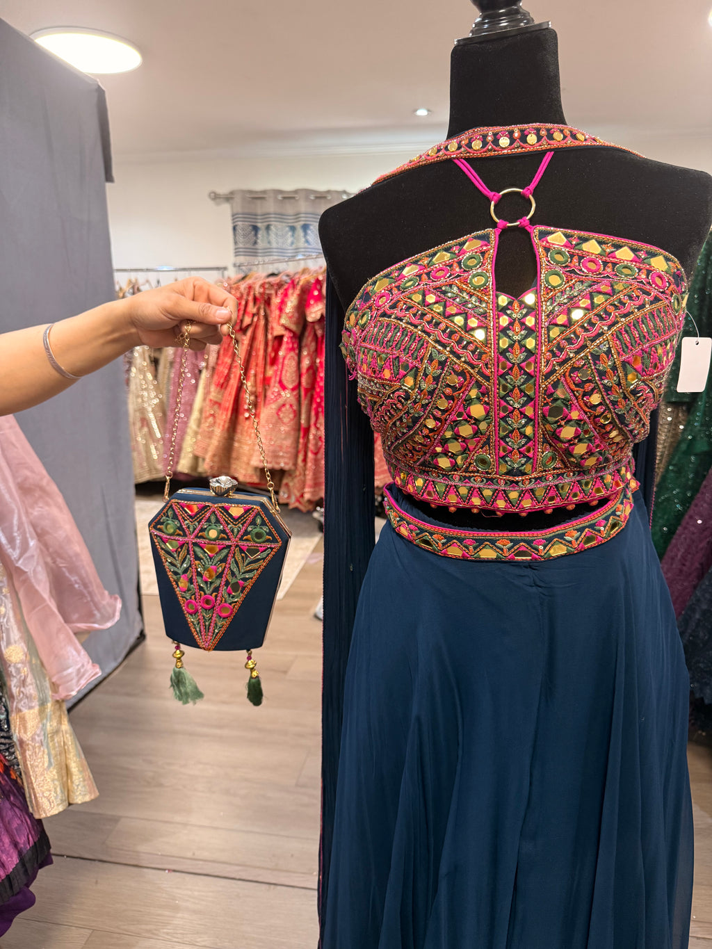 Crop top with palazoo (matching purse)