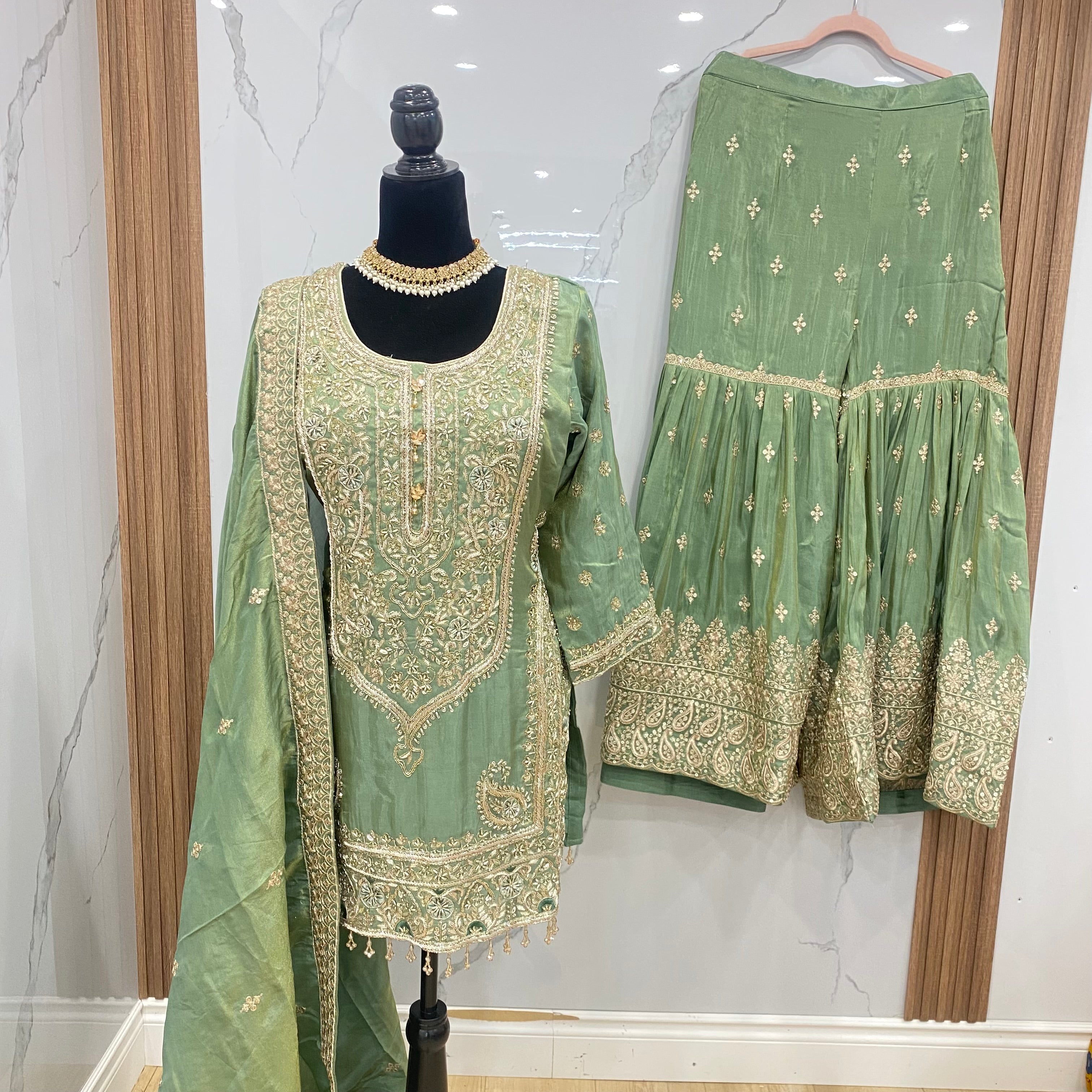 Size 44 Embroidered gharara Suit – Kanada Kulture