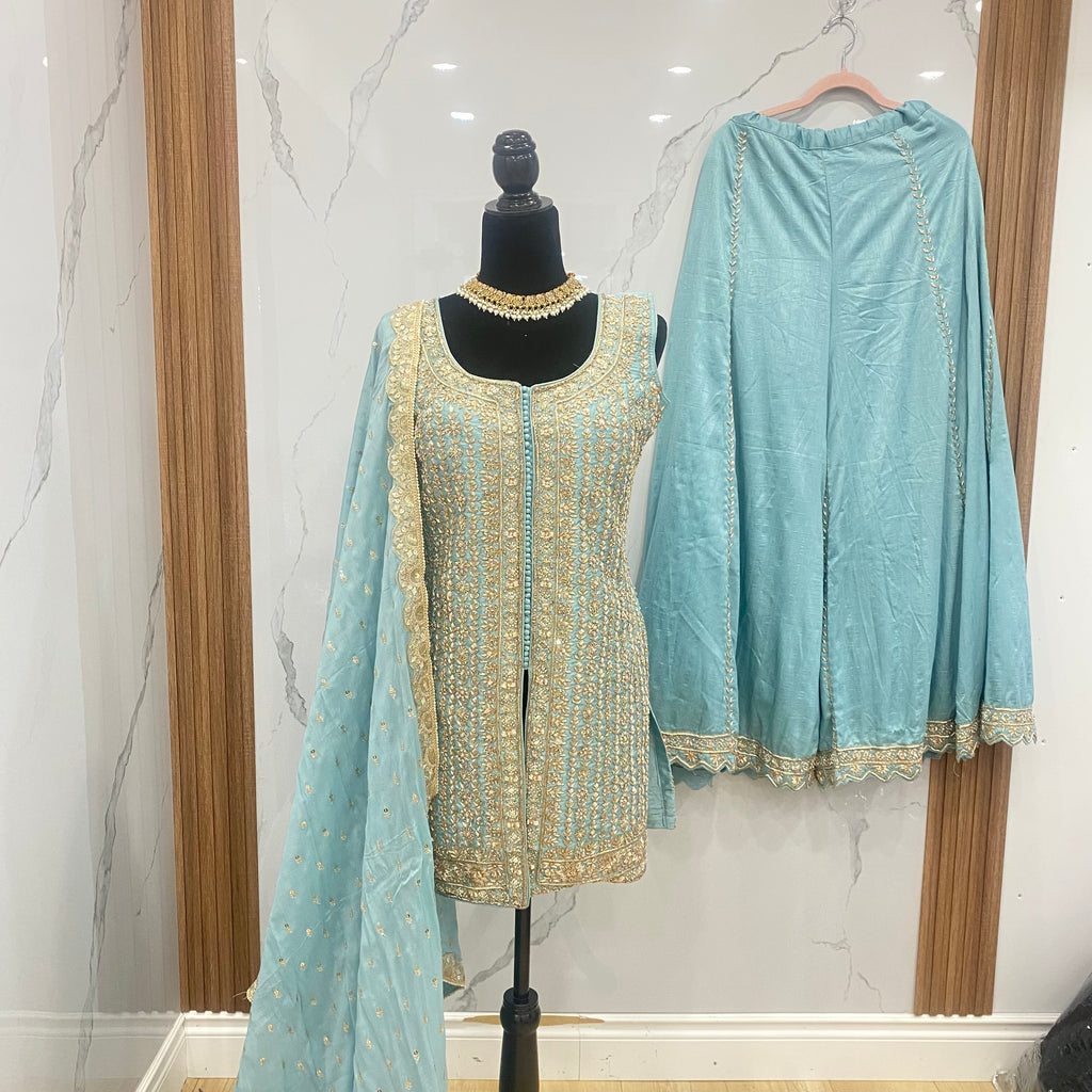 Zardozi hand Embroidered suit – Kanada Kulture