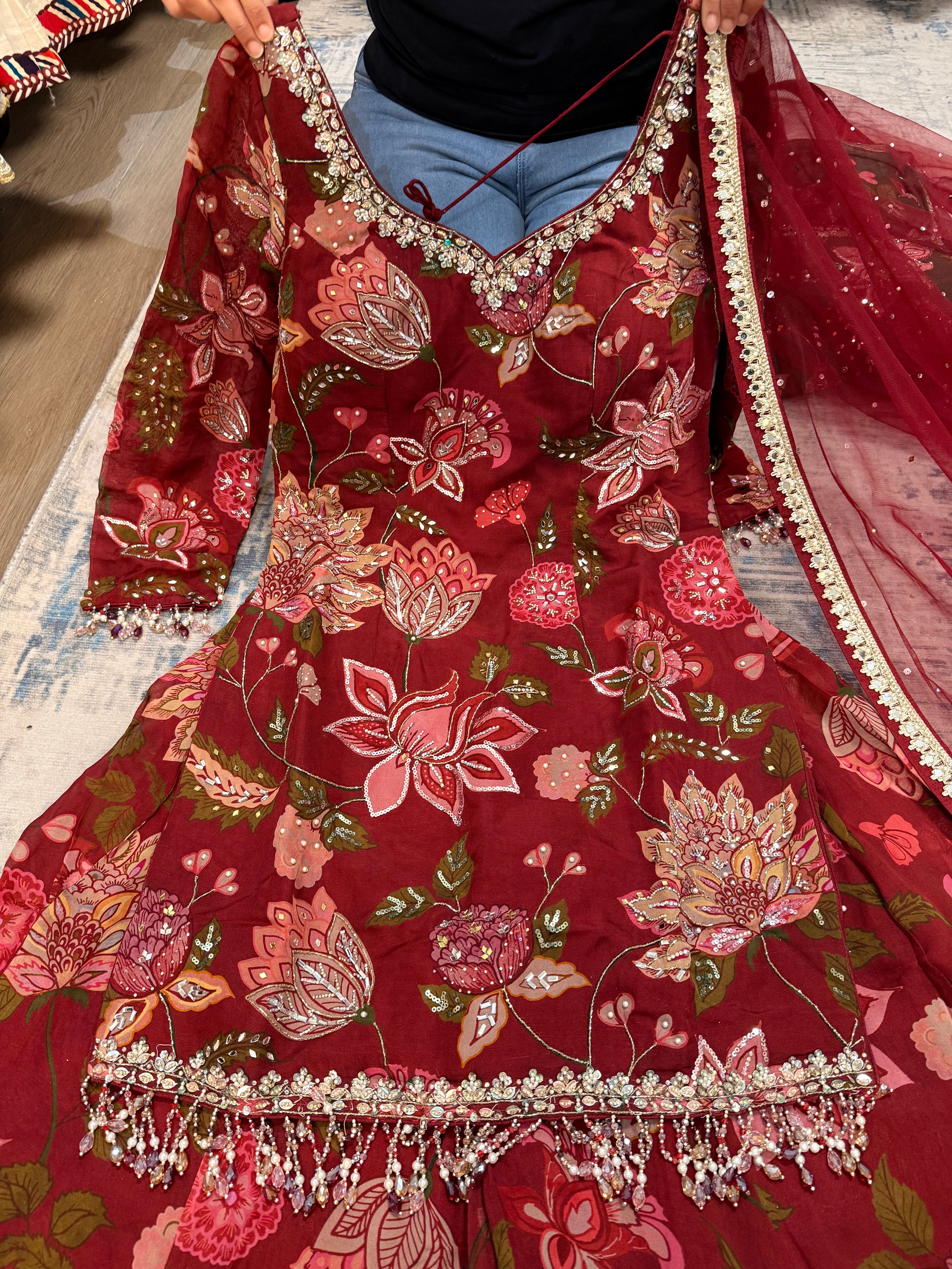 Embroidered suit – Kanada Kulture