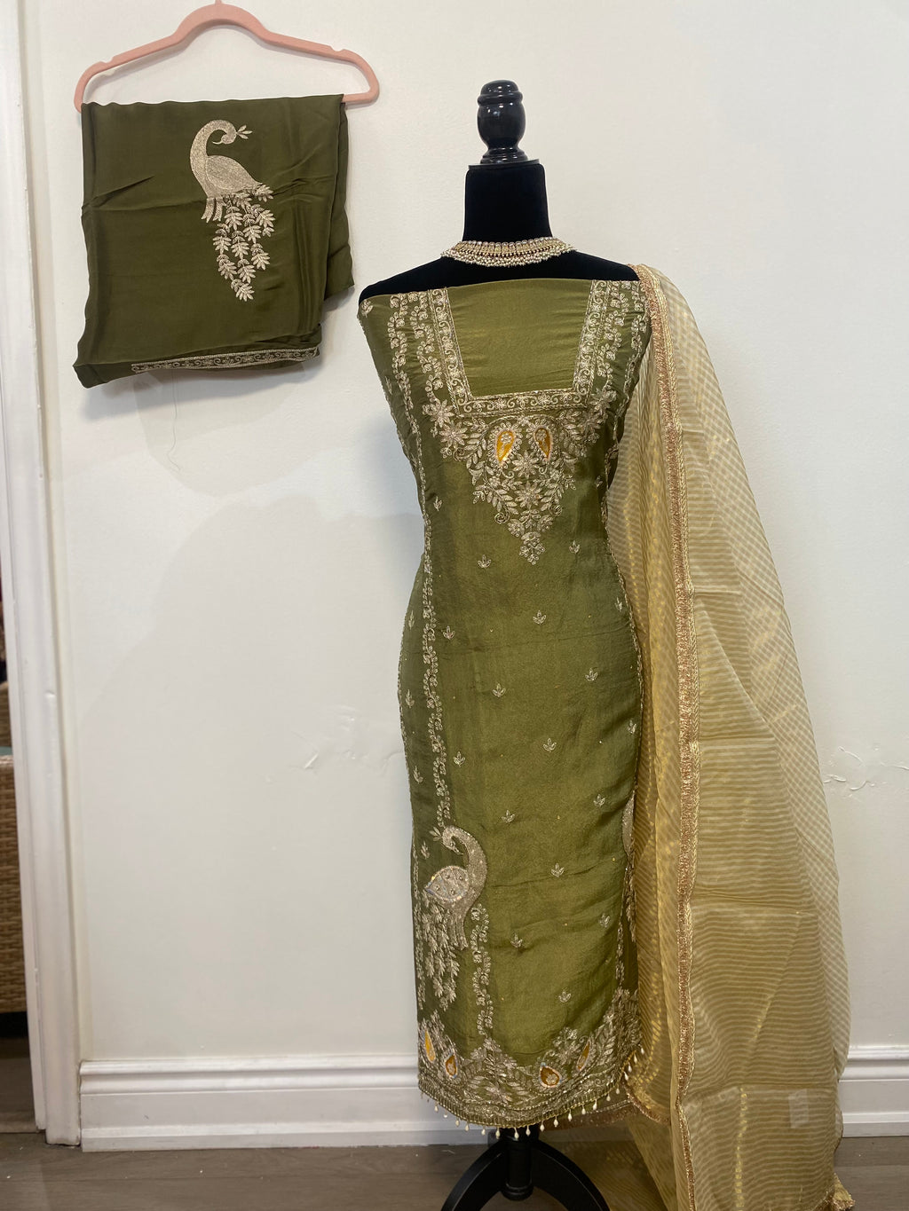 Hand Embroidered unstitched Suit – Kanada Kulture