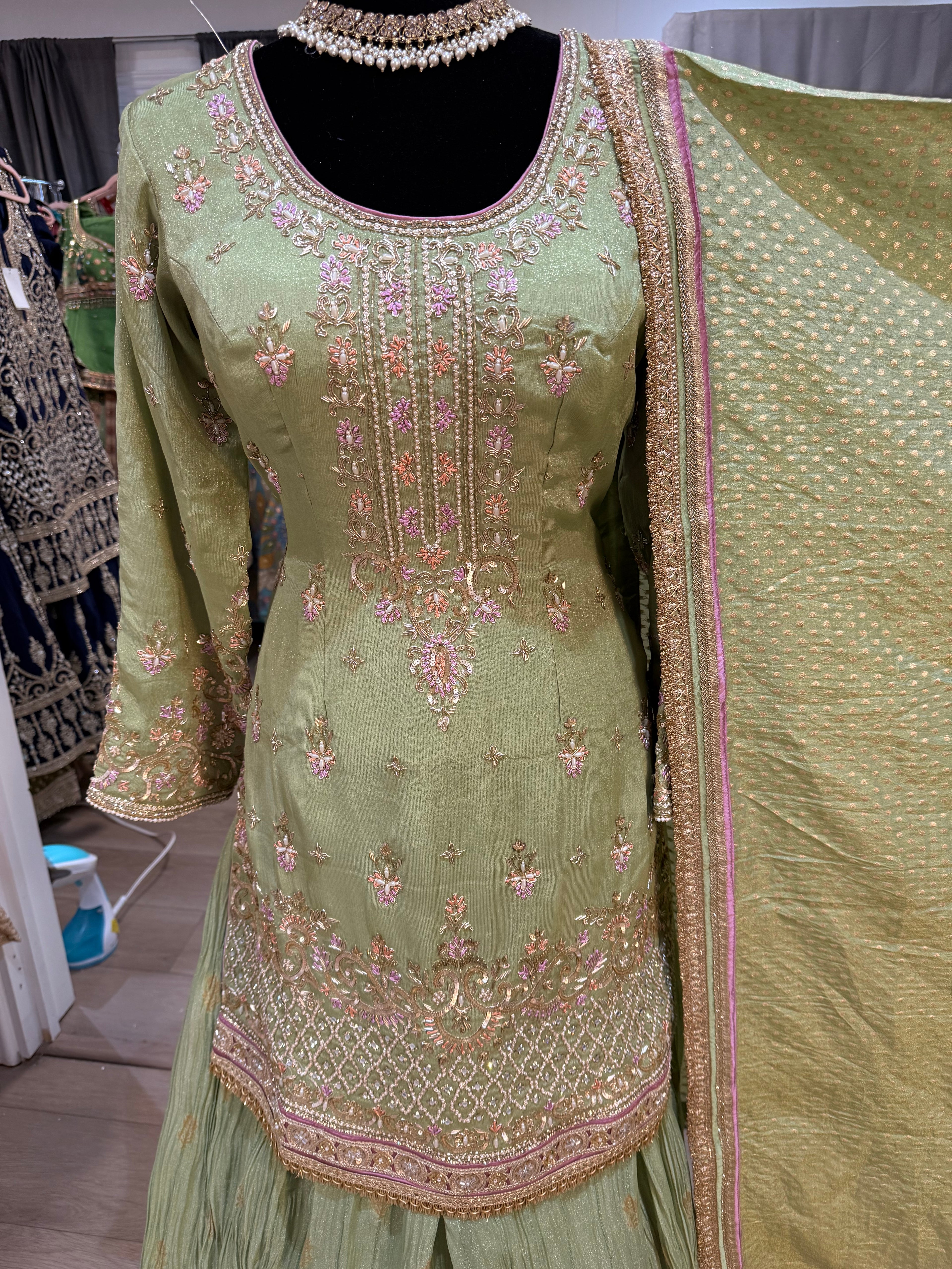 Embroidered suit – Kanada Kulture