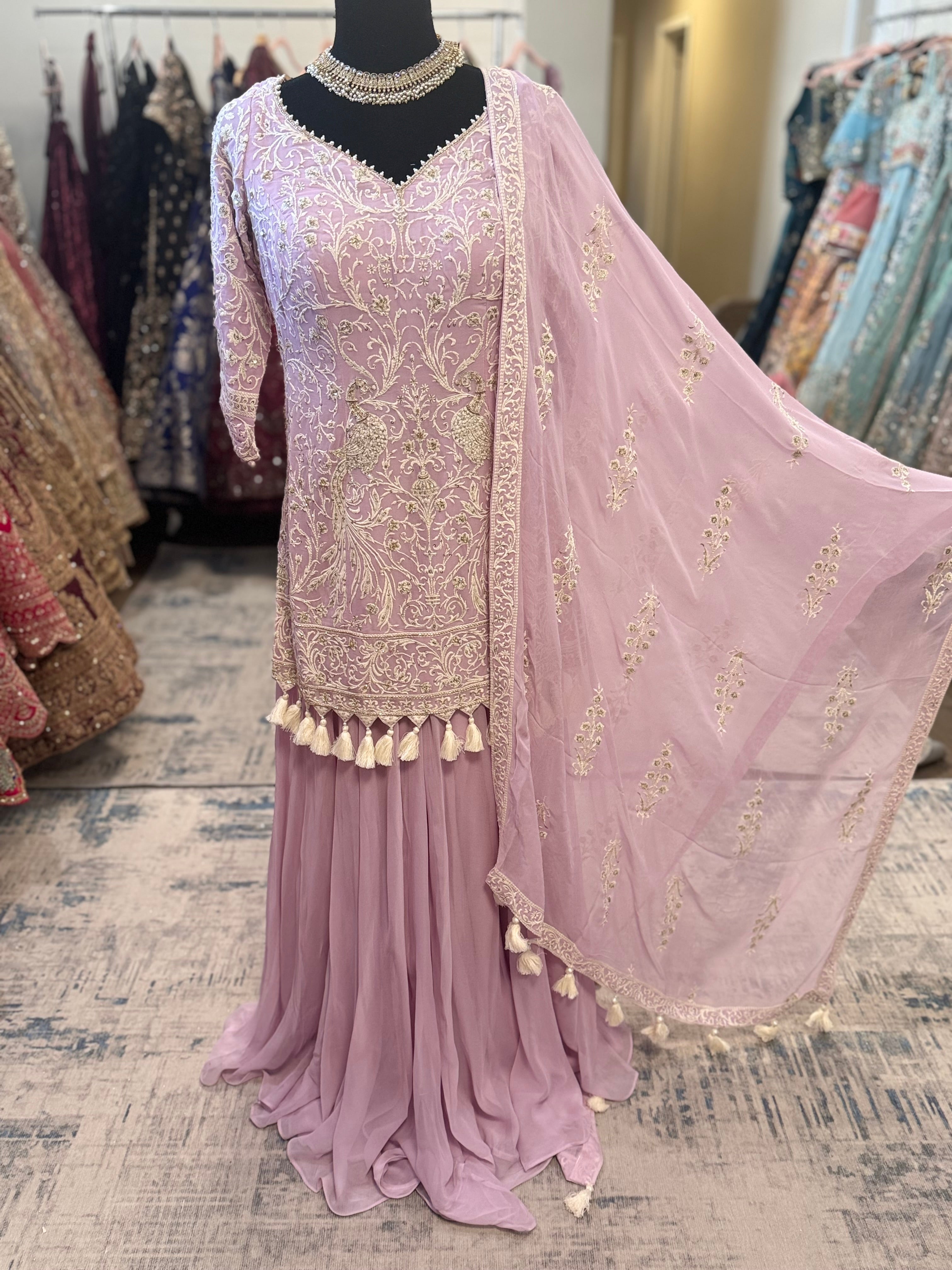 Pretty pretty Embroidered suit – Kanada Kulture