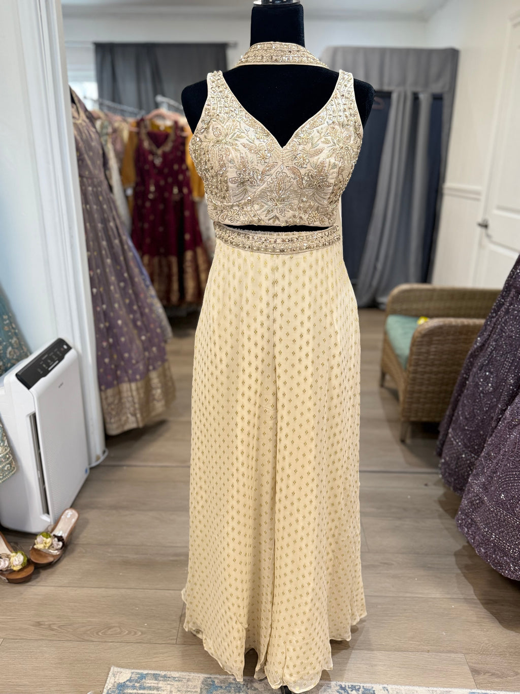 Crop top with palazoo