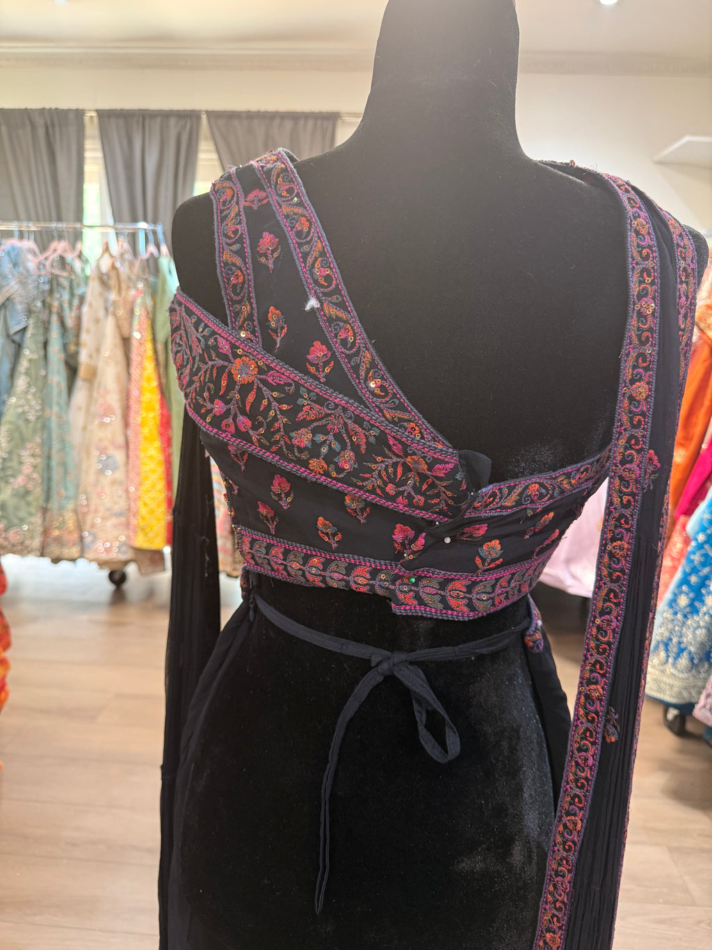 Crop top with palazoo (matching purse)