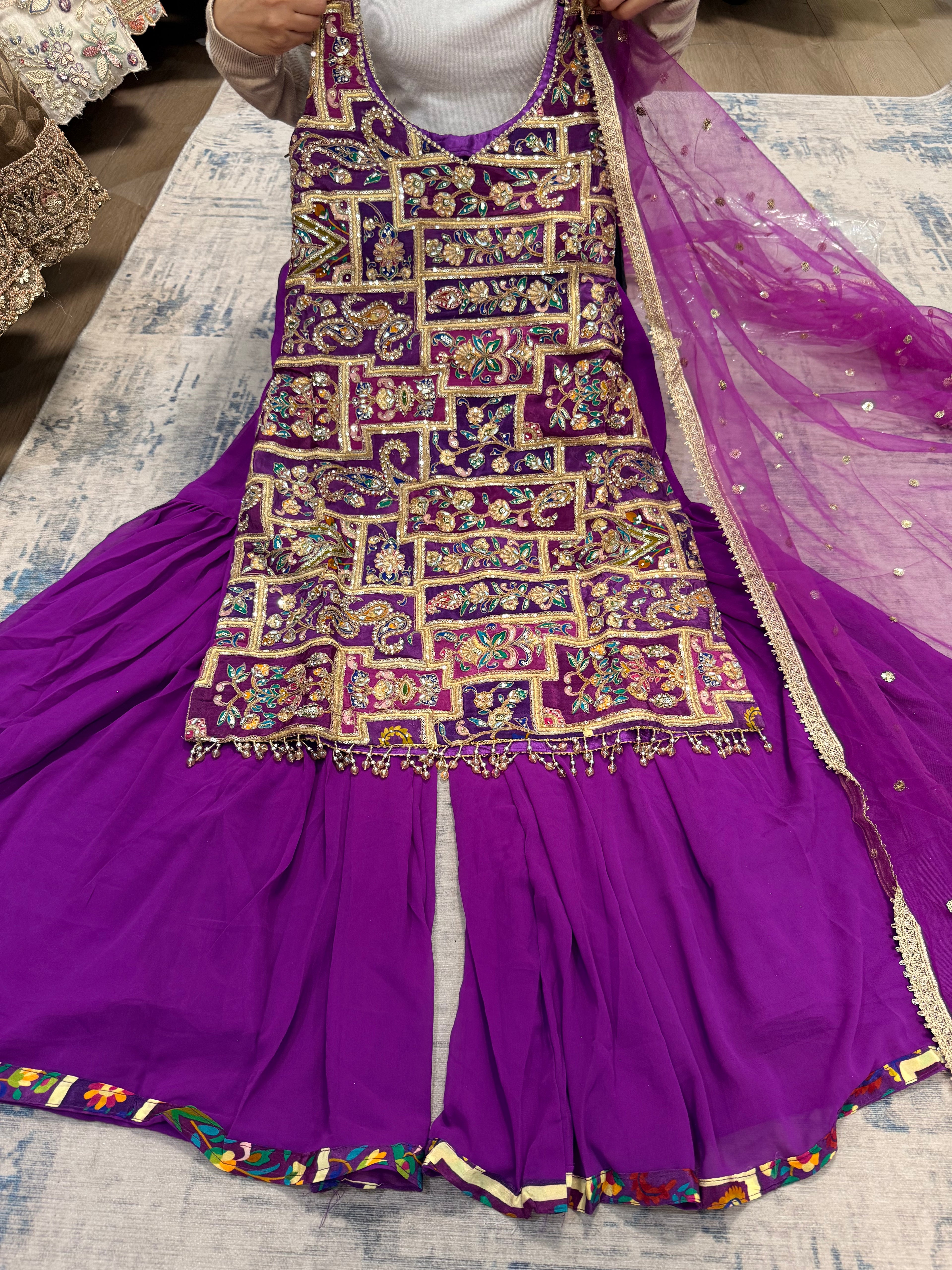 Embroidered gharara suit – Kanada Kulture