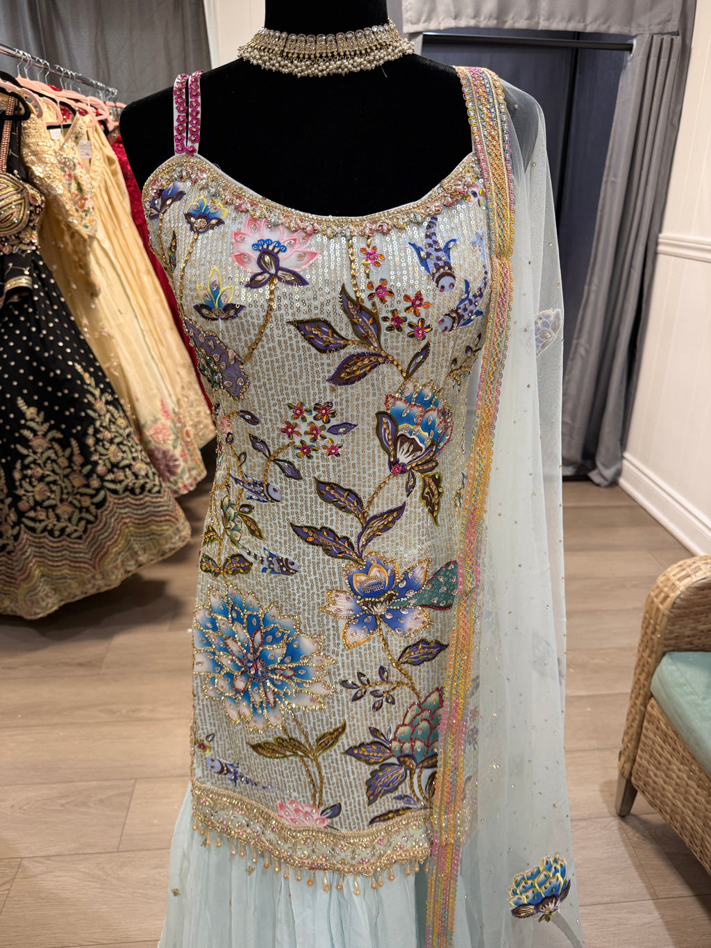 Embroidered suit – Kanada Kulture