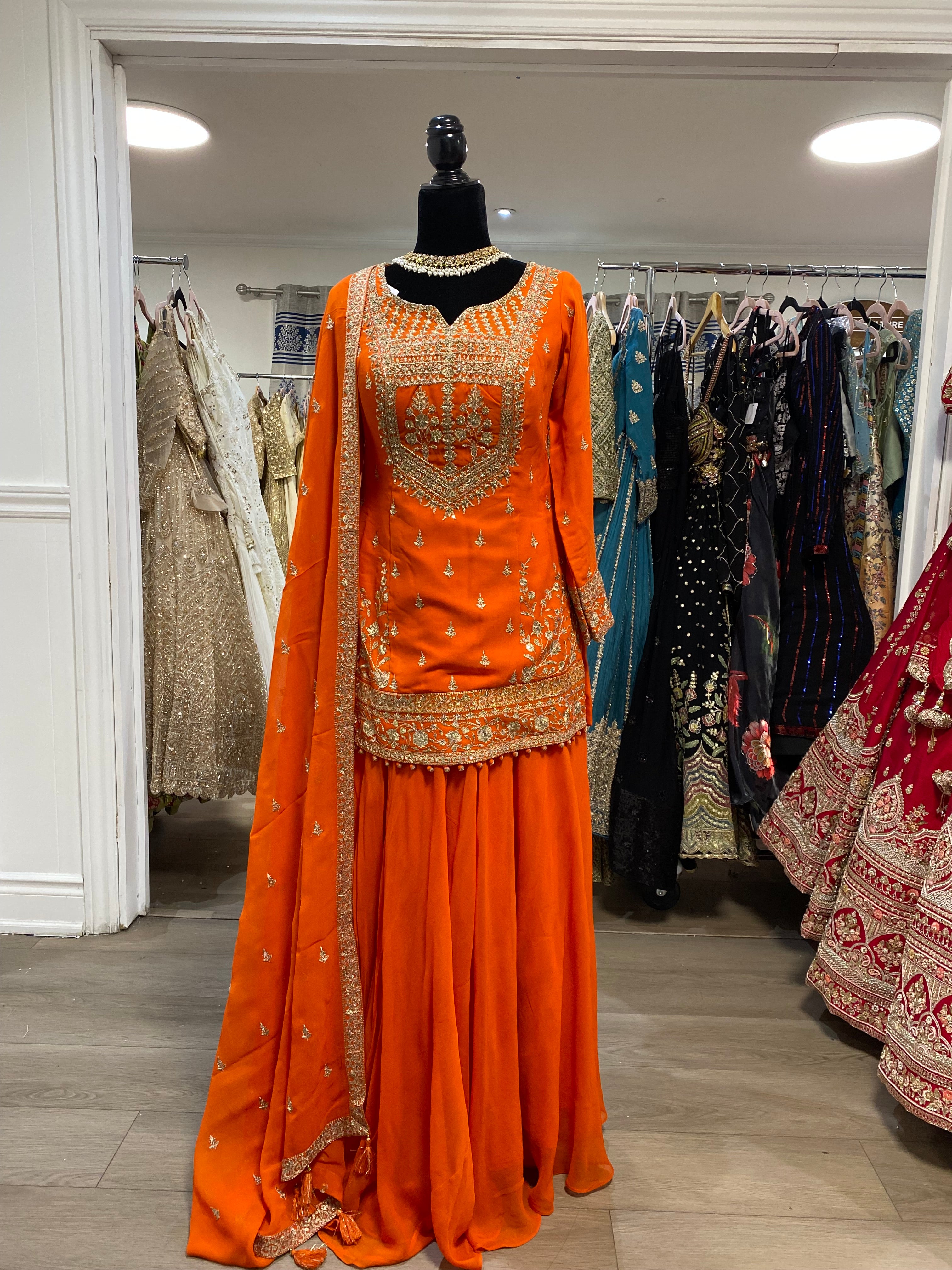 Embroidered suit – Kanada Kulture
