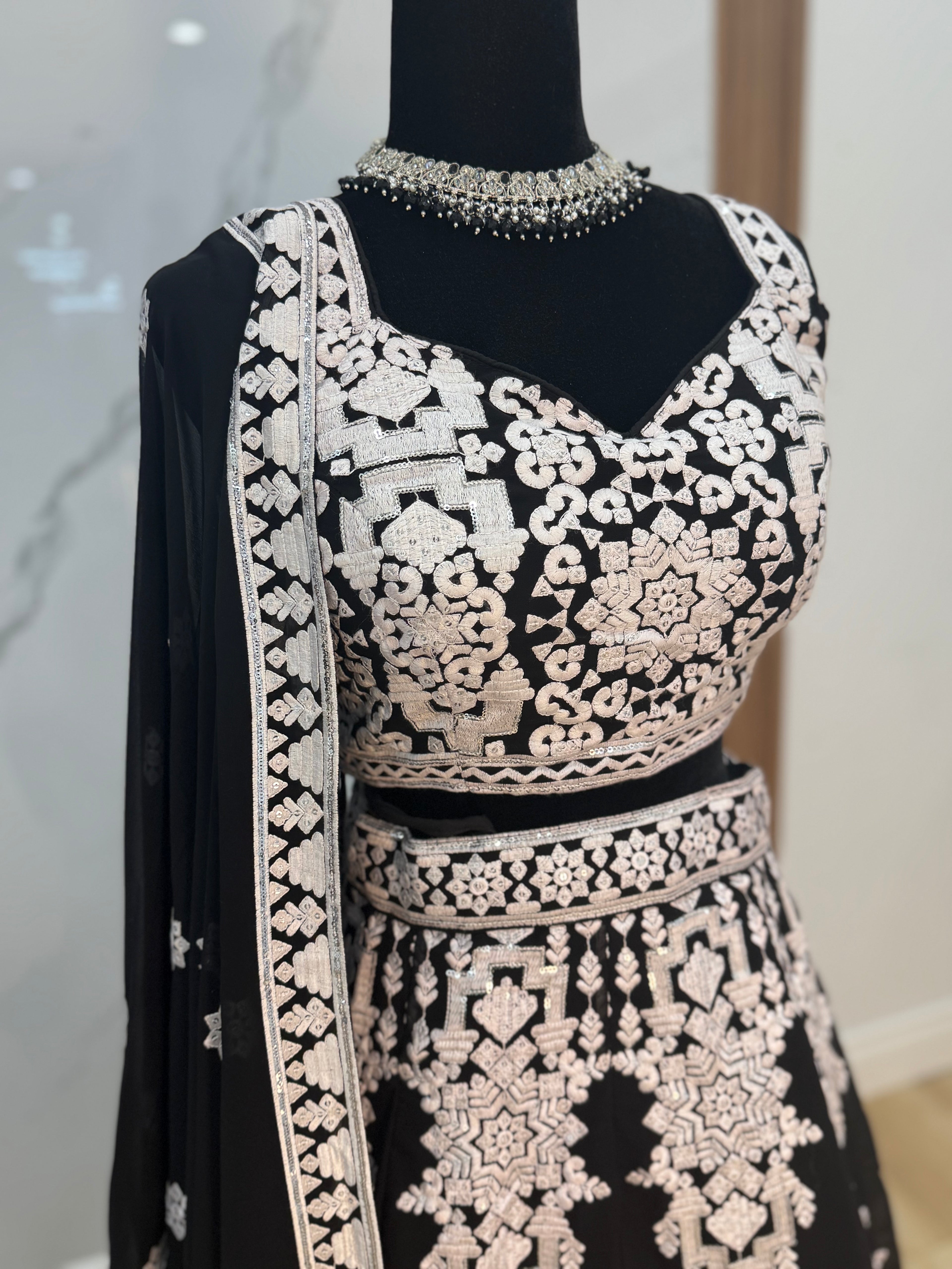 Sangam black and white color lehenga