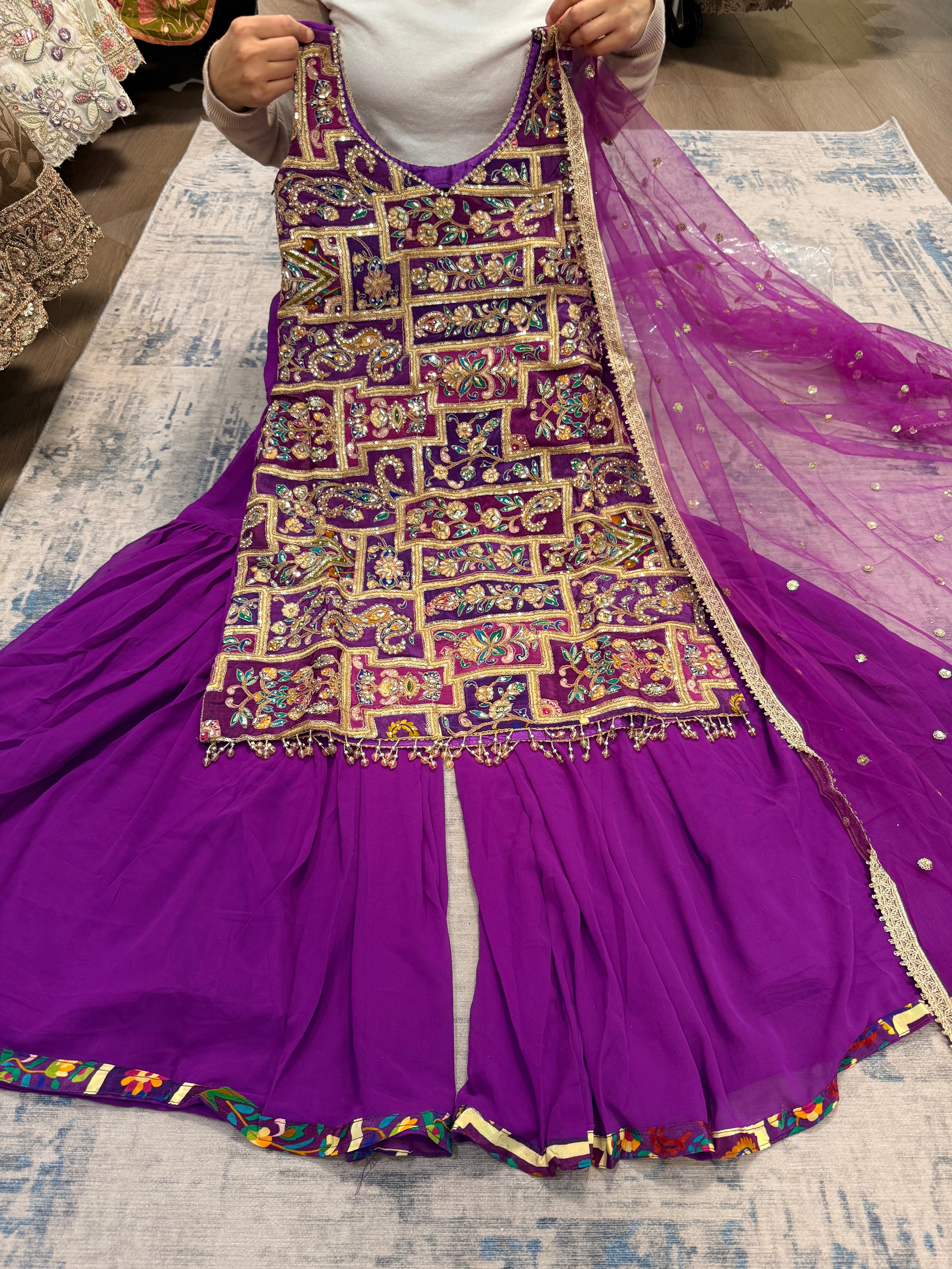 Embroidered gharara suit – Kanada Kulture