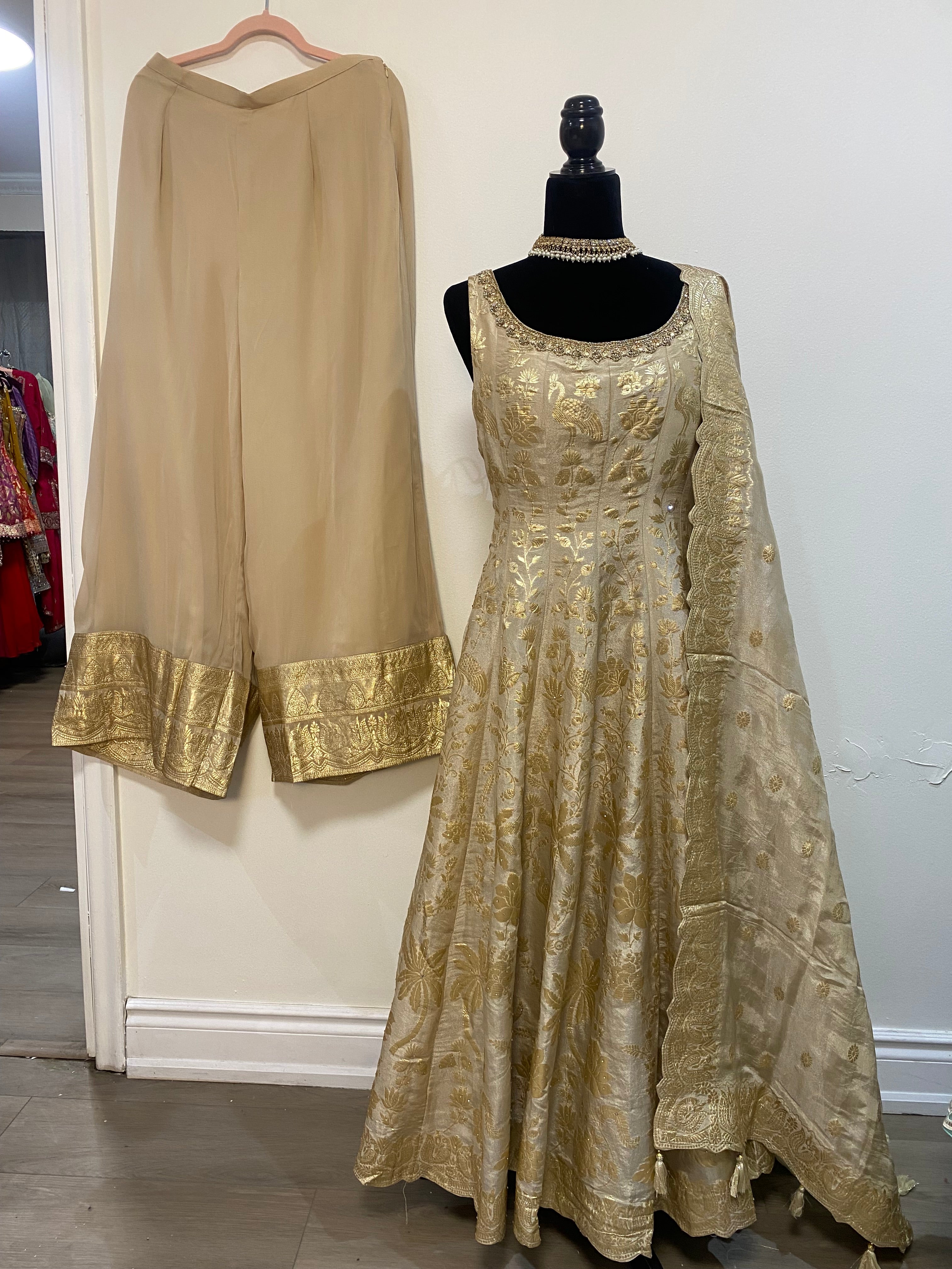 Partywear Gown– Kanada Kulture