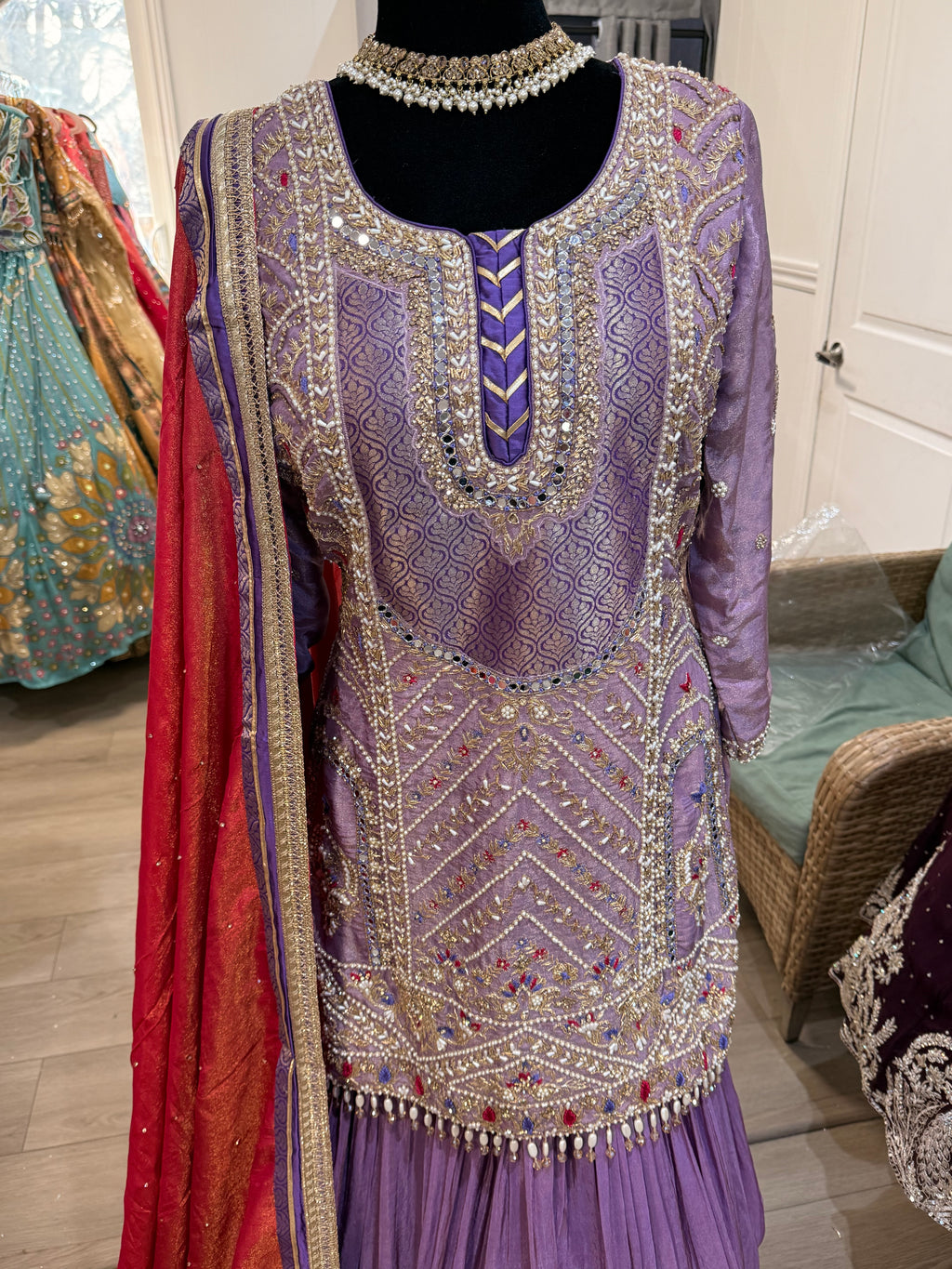 Embroidered suit – Kanada Kulture