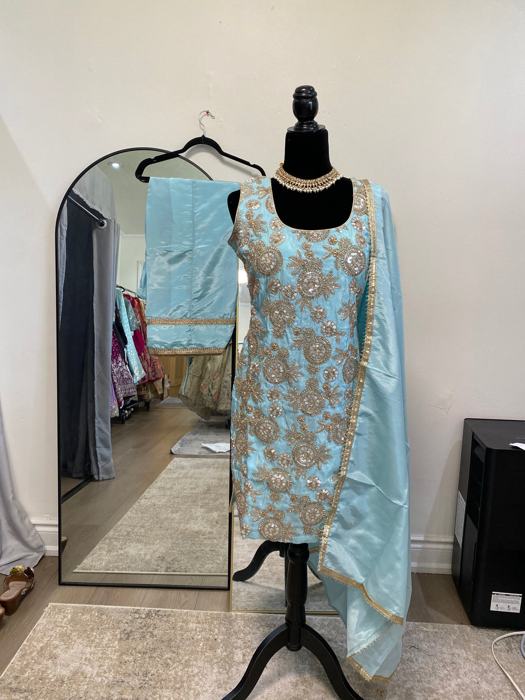 Farshi salwar Embroidered suit