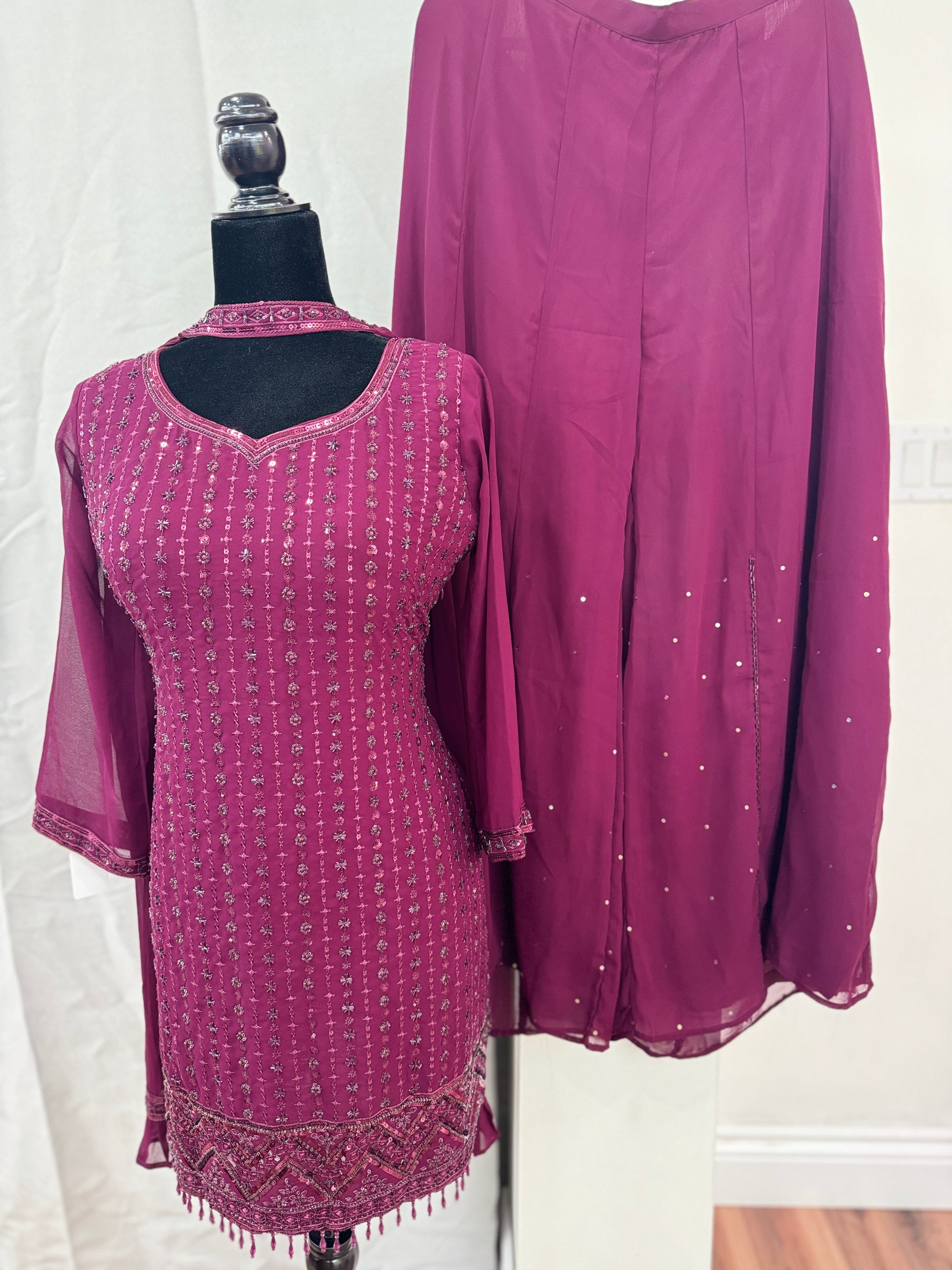 Embroidered suit – Kanada Kulture