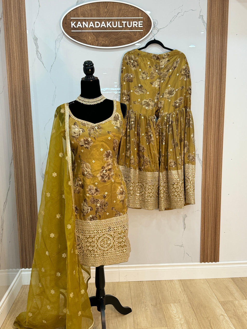 Embroidered palzoo Suit – Kanada Kulture