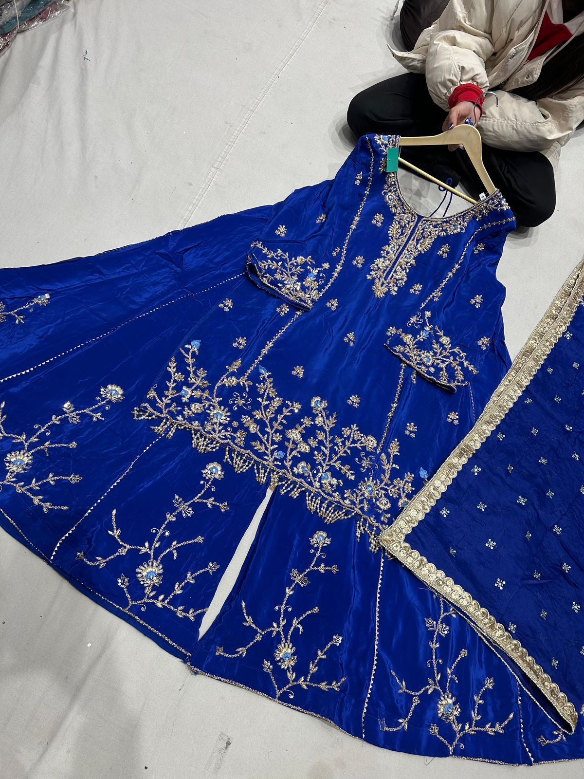 Size 48 royal blue Embroidered suit – Kanada Kulture
