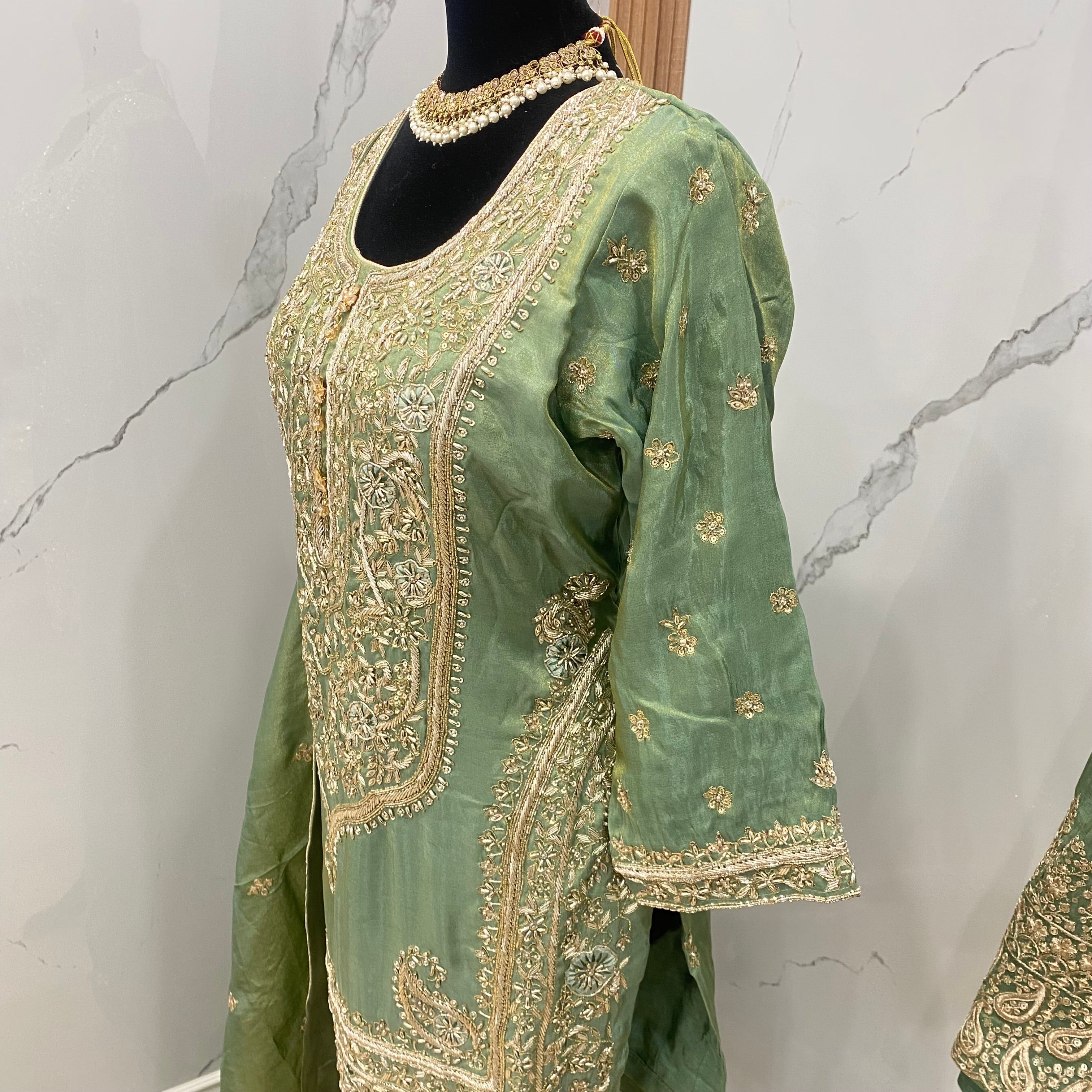 Size 44 Embroidered gharara Suit – Kanada Kulture