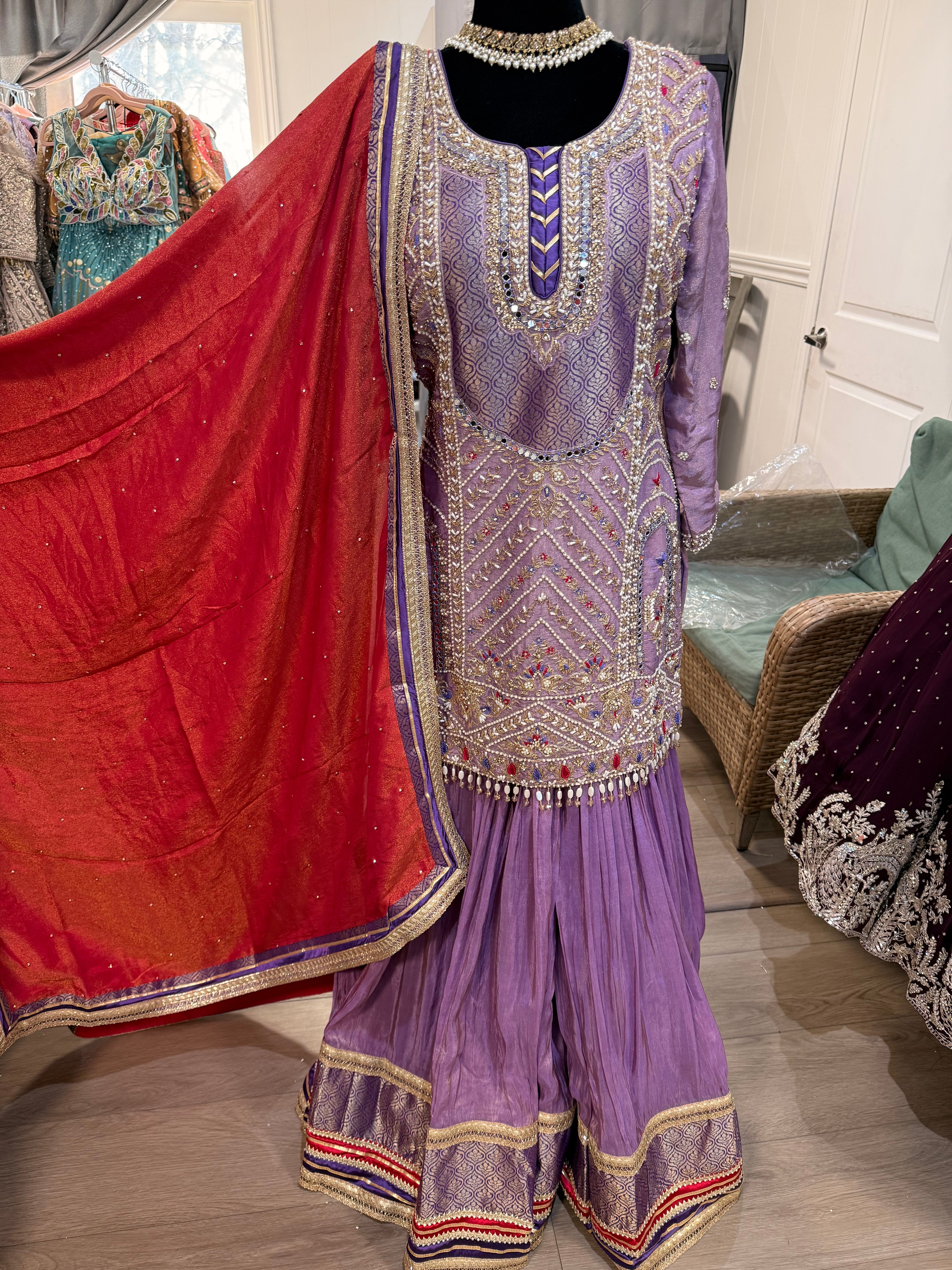 Embroidered suit – Kanada Kulture