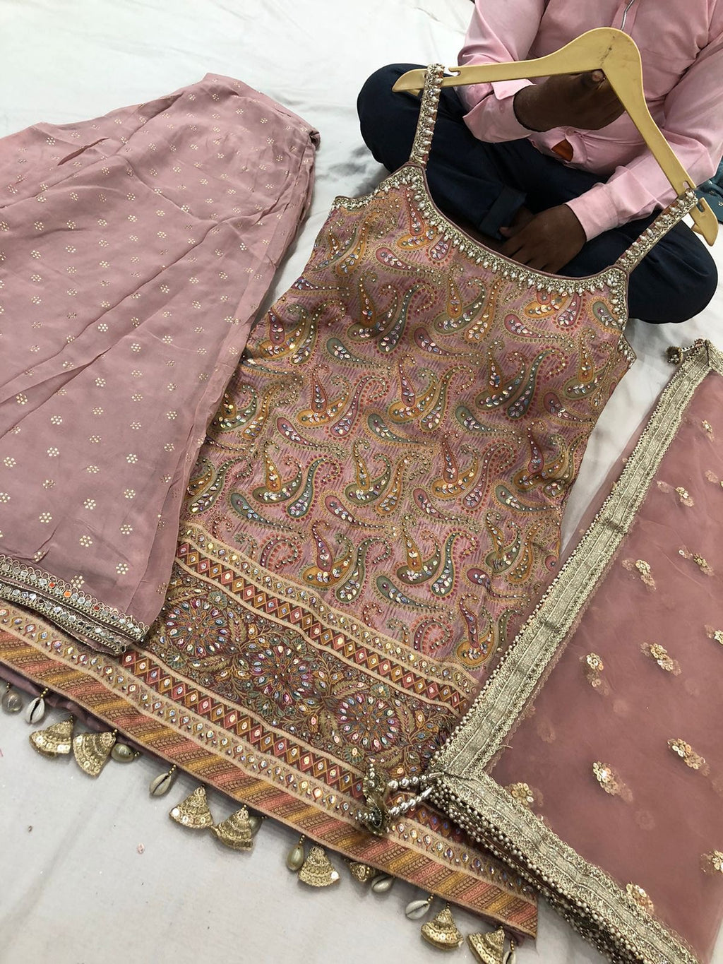 Embroidered palzoo Suit – Kanada Kulture